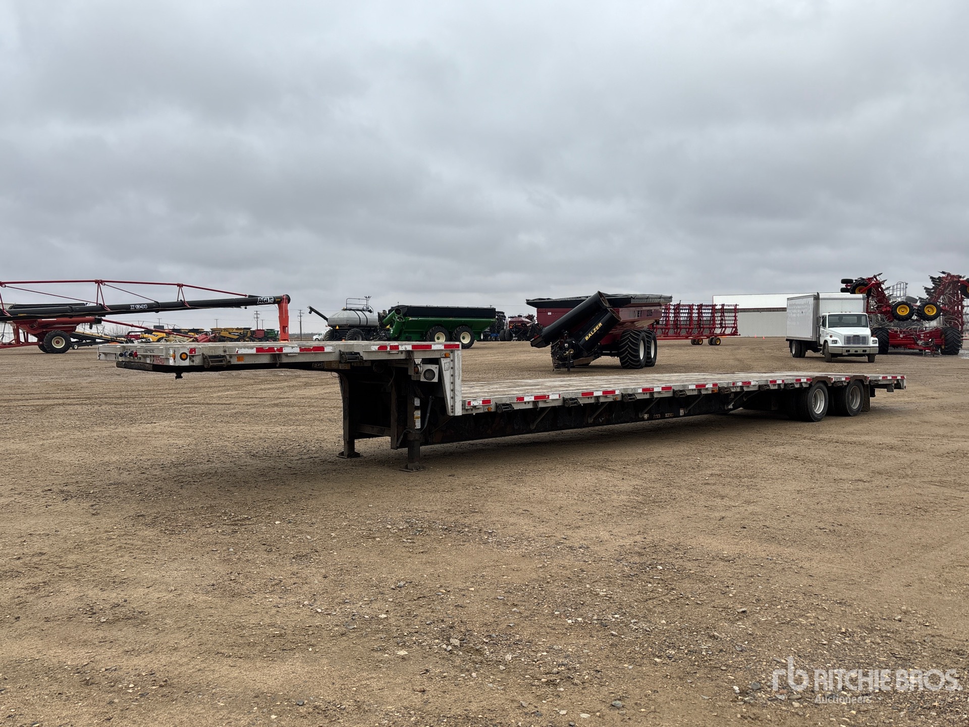 General Appearance with Image, coin avant gauche