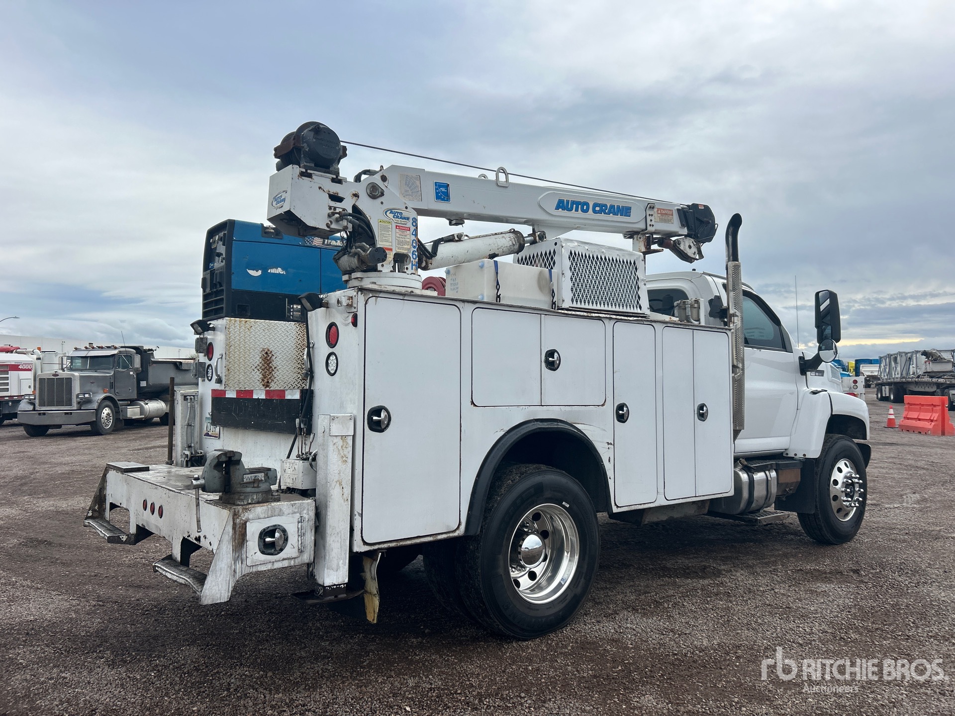 General Appearance with Imagen: esquina trasera derecha