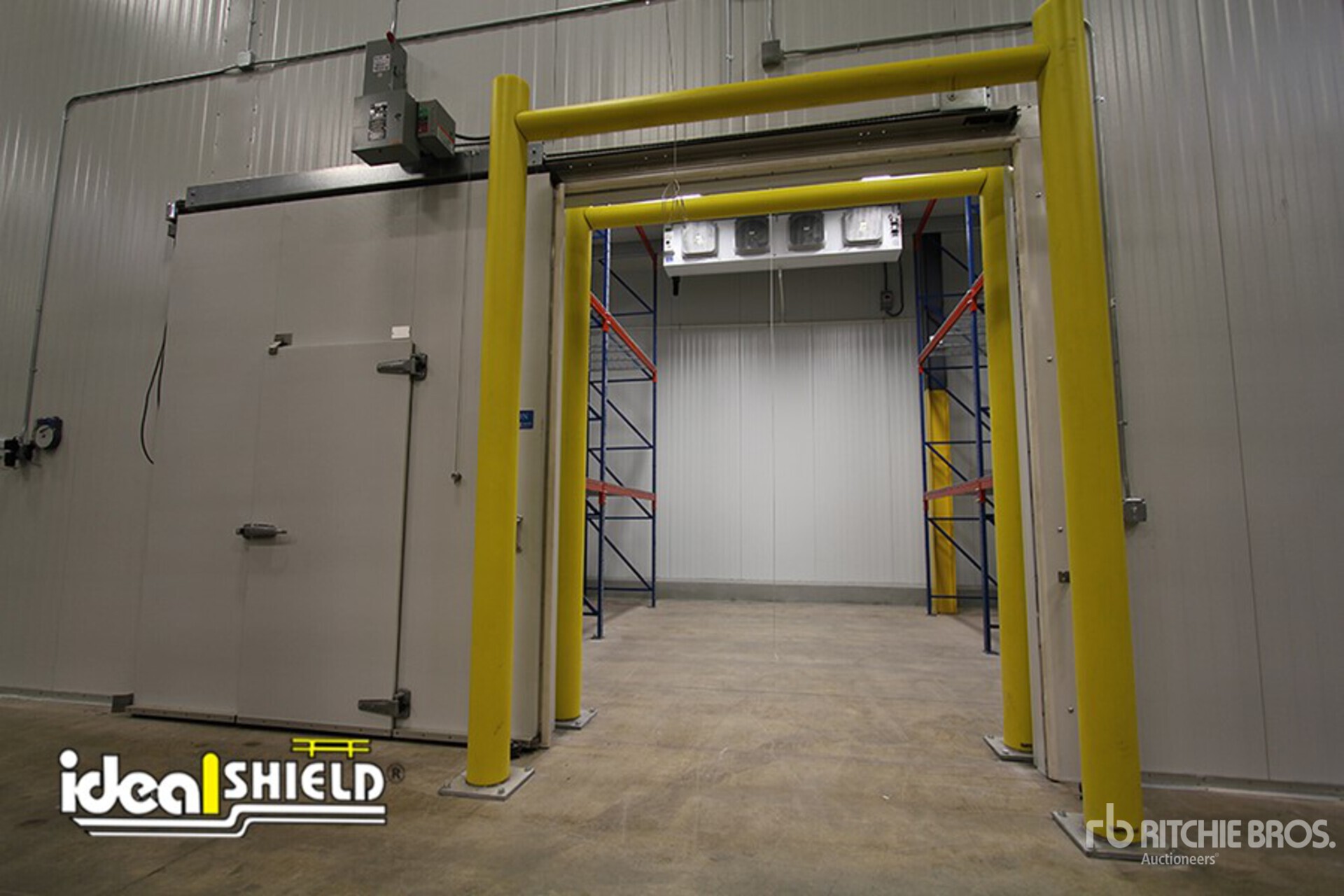 General Appearance with Featured Photo