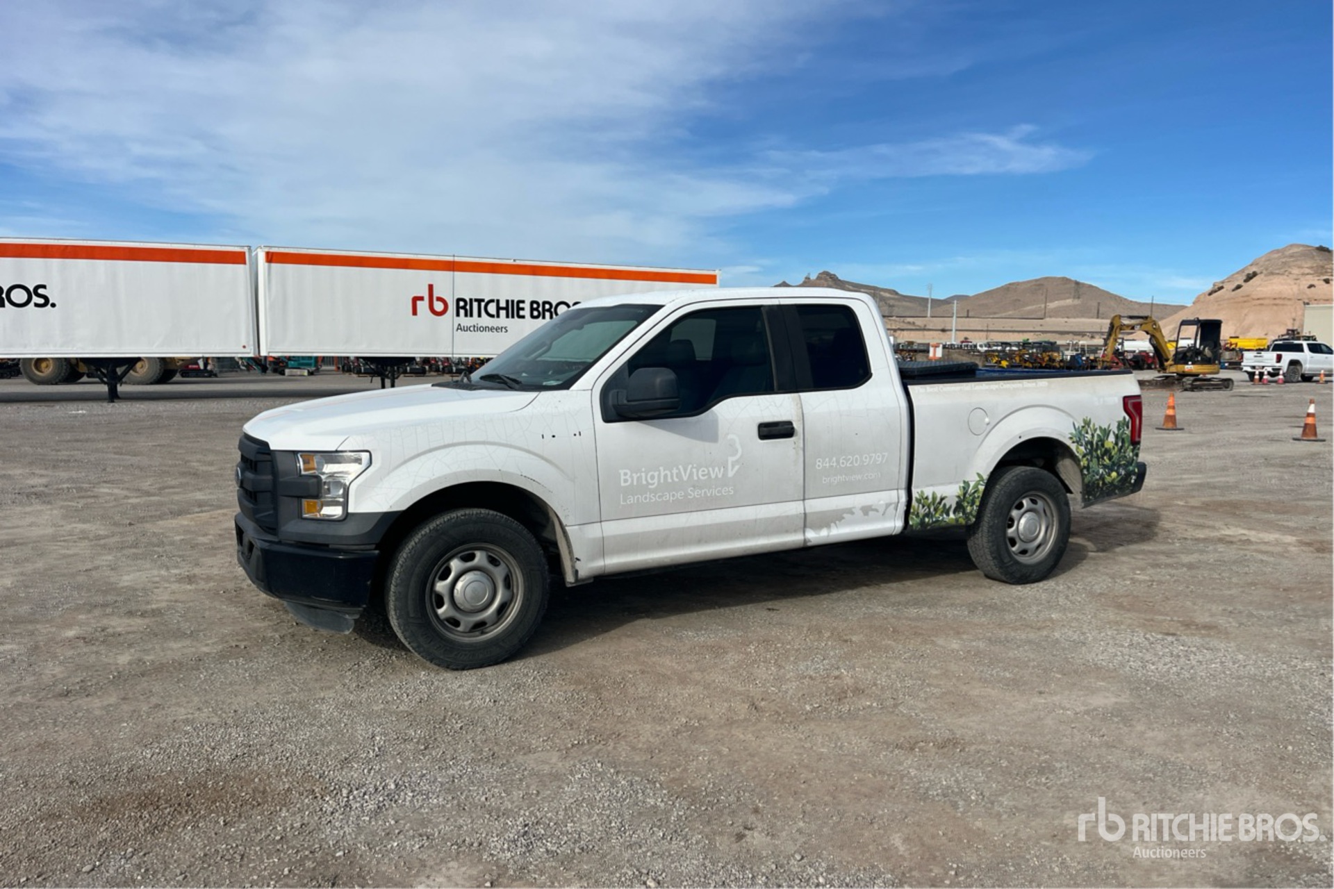 General Appearance with Picture, Left Front Corner