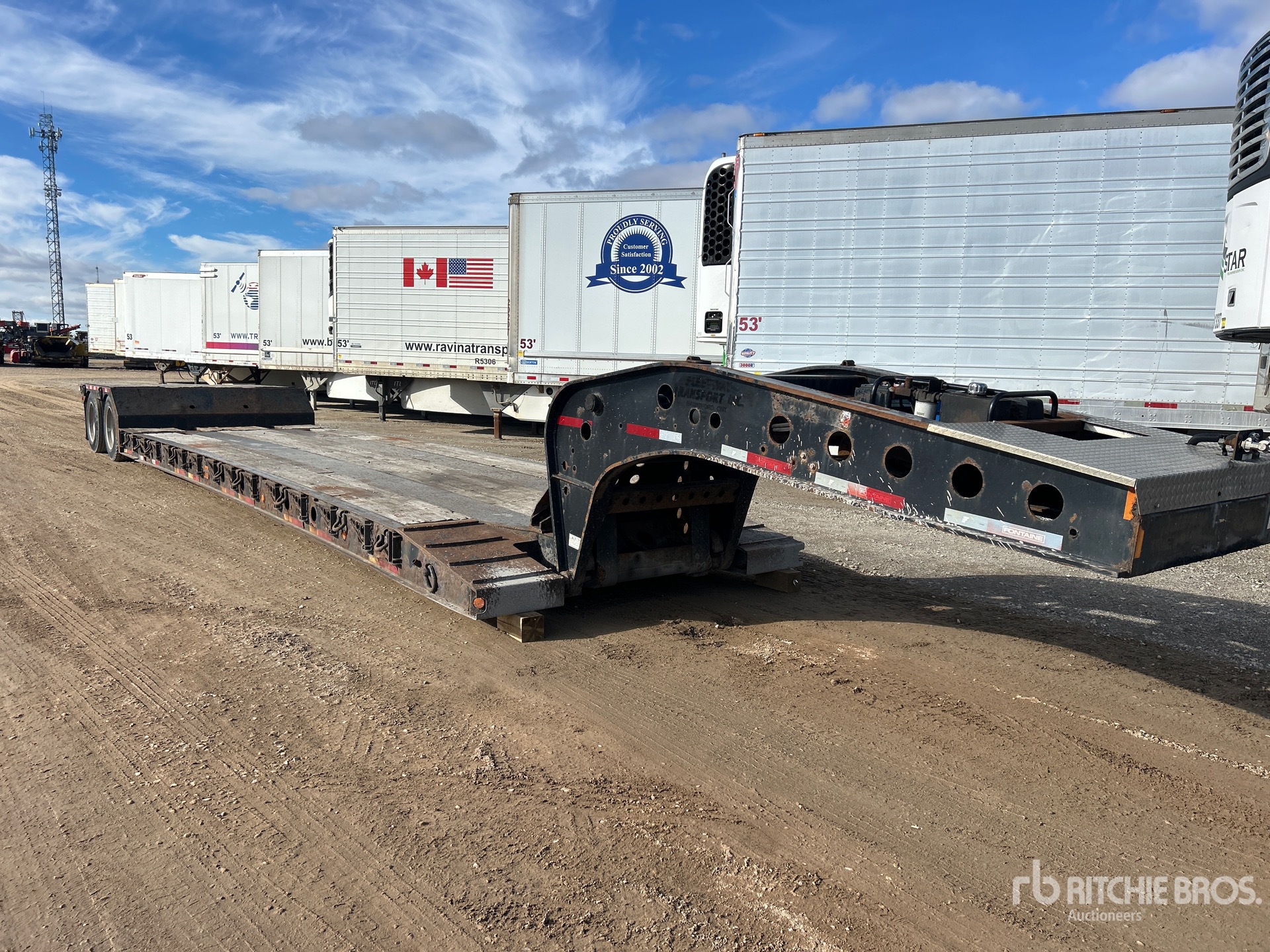 General Appearance with Bild, Ecke vorne rechts