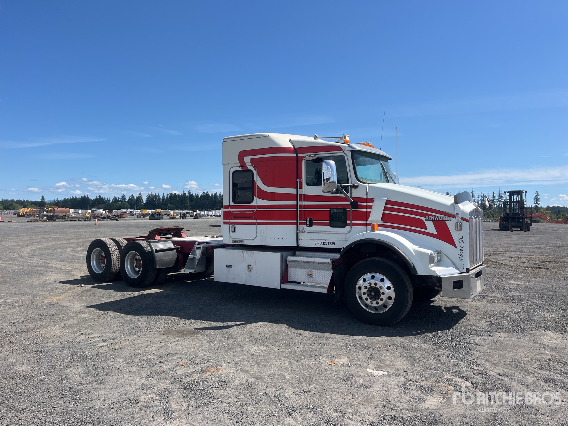 General Appearance with Foto, angolo anteriore destro