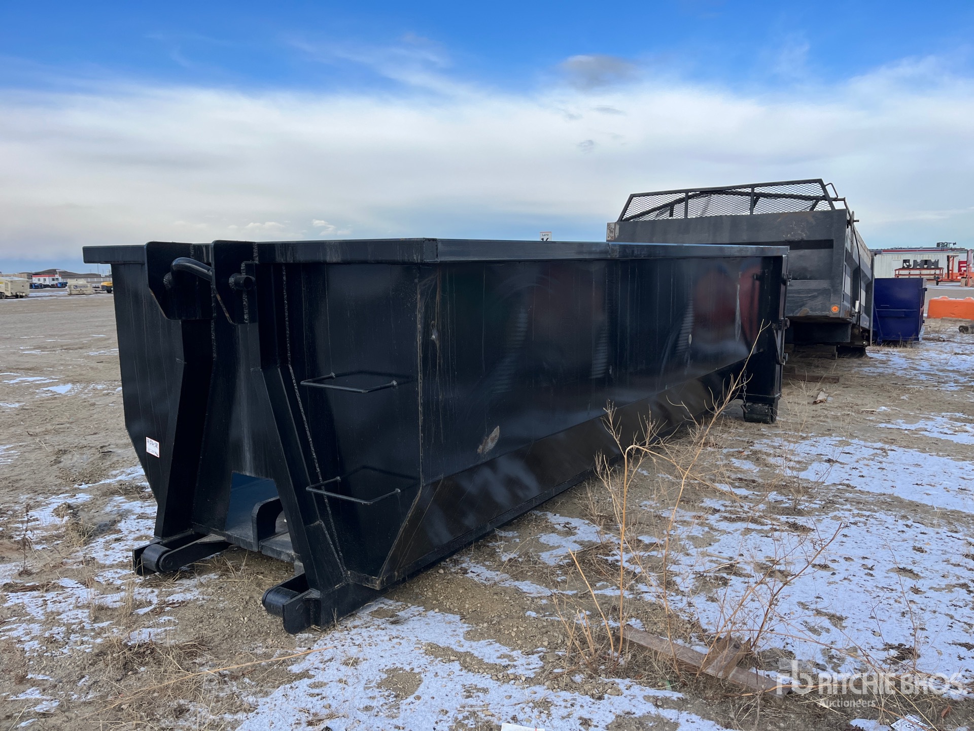 General Appearance with Foto, angolo anteriore sinistro