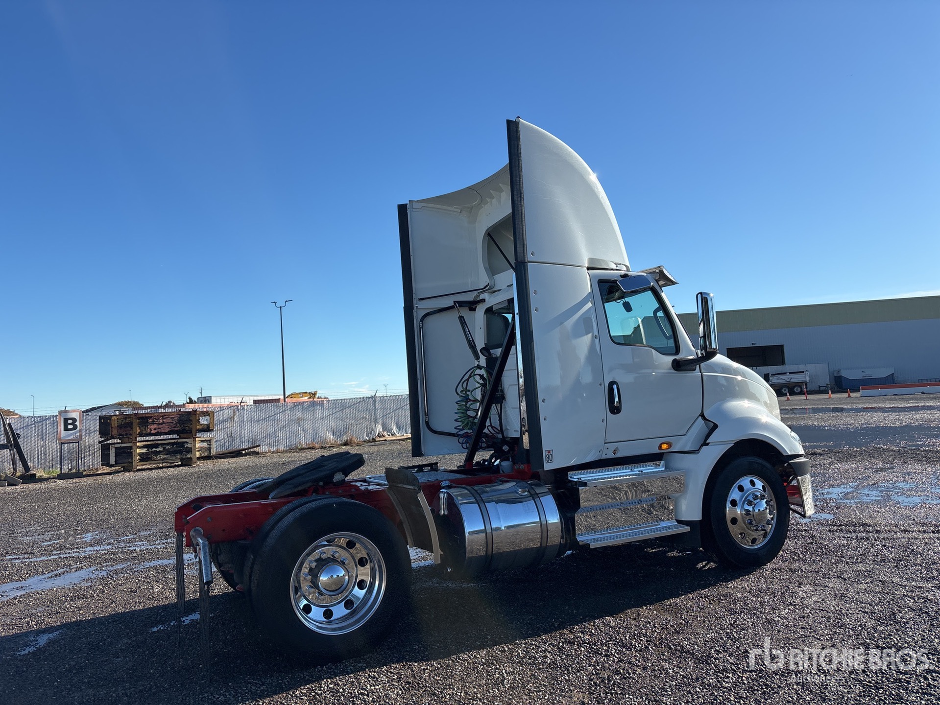 General Appearance with Zdjęcie, prawy dolny róg