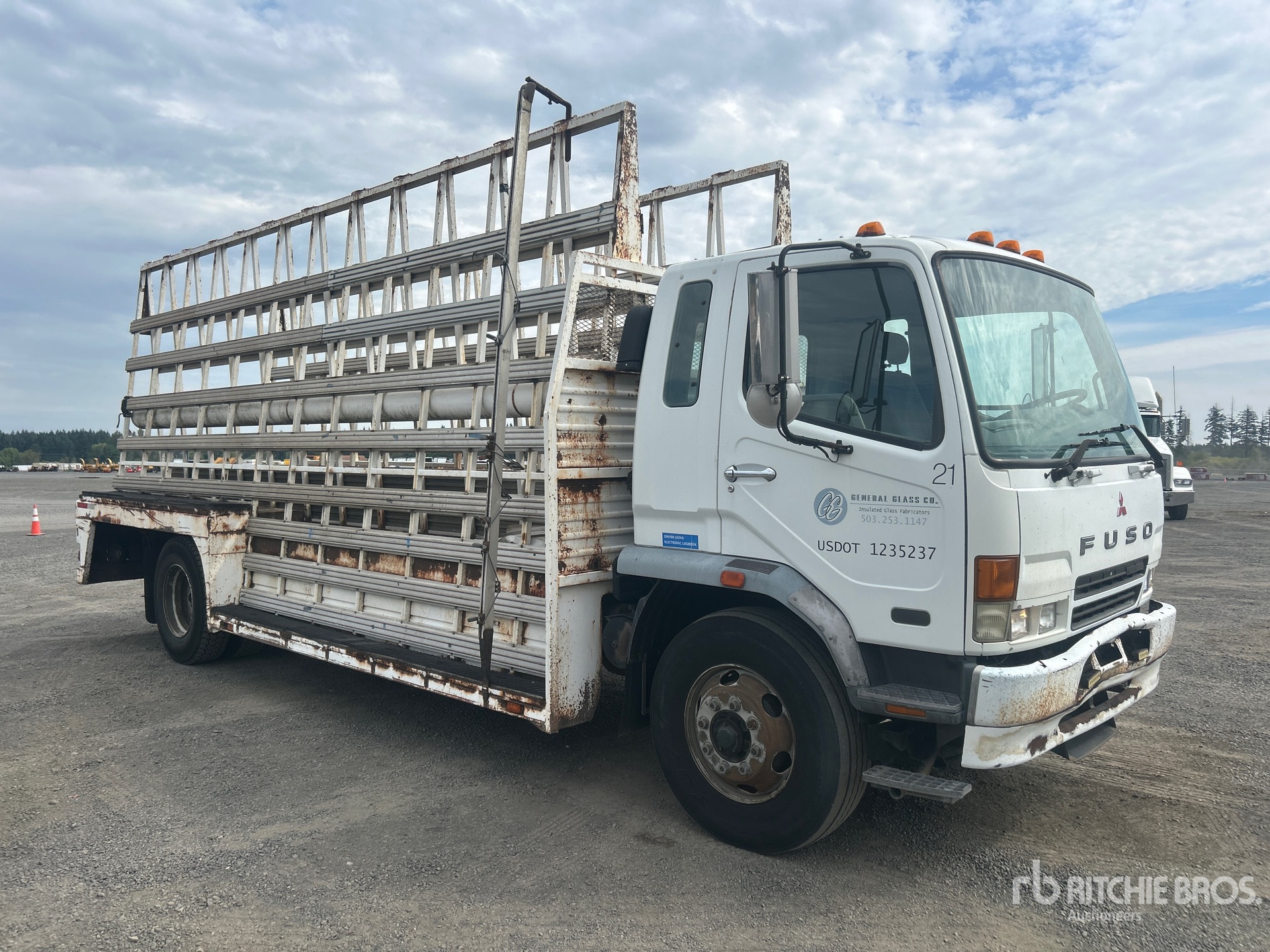 General Appearance with Foto, angolo anteriore destro