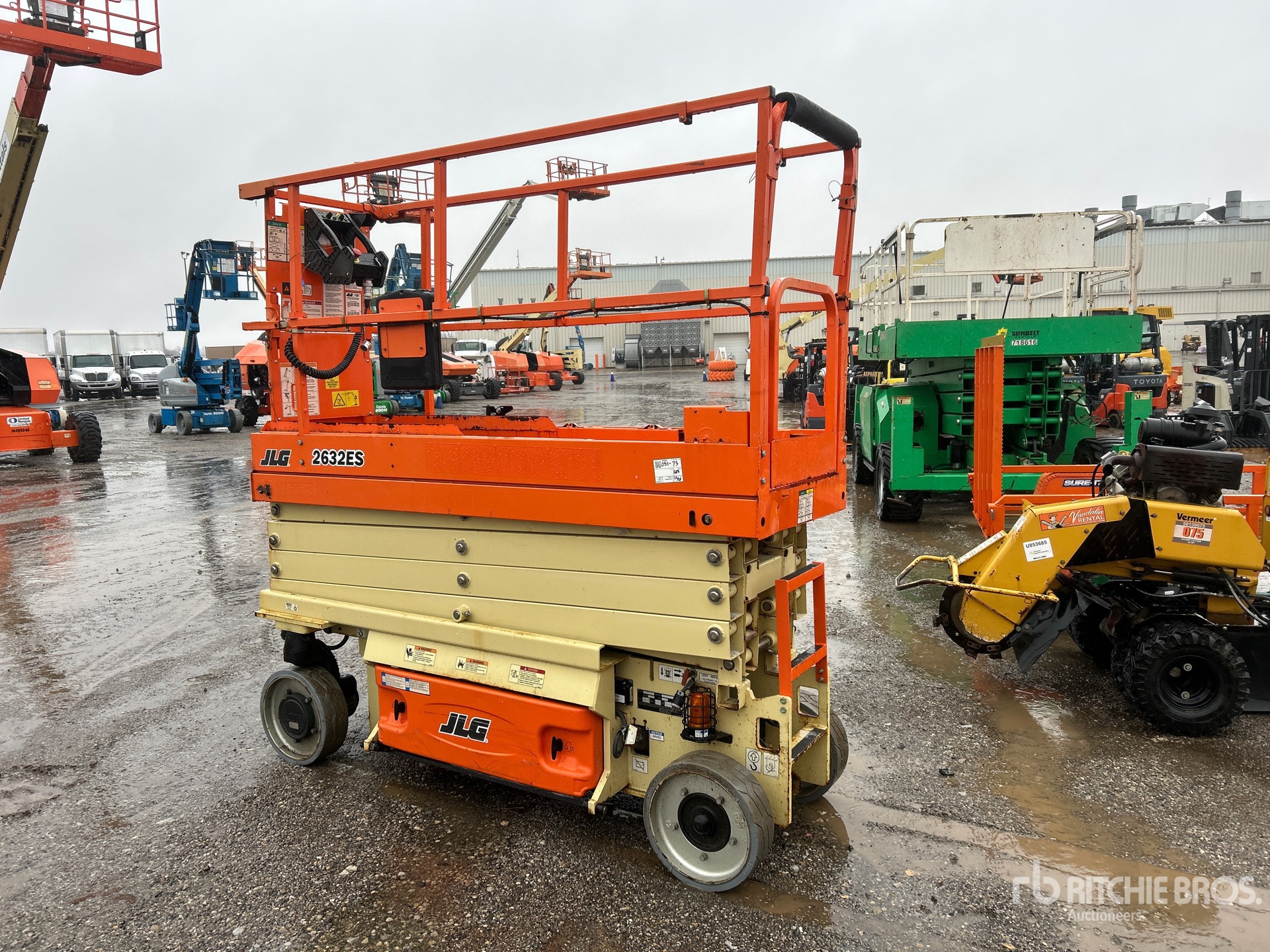 General Appearance with Picture, Left Rear Corner