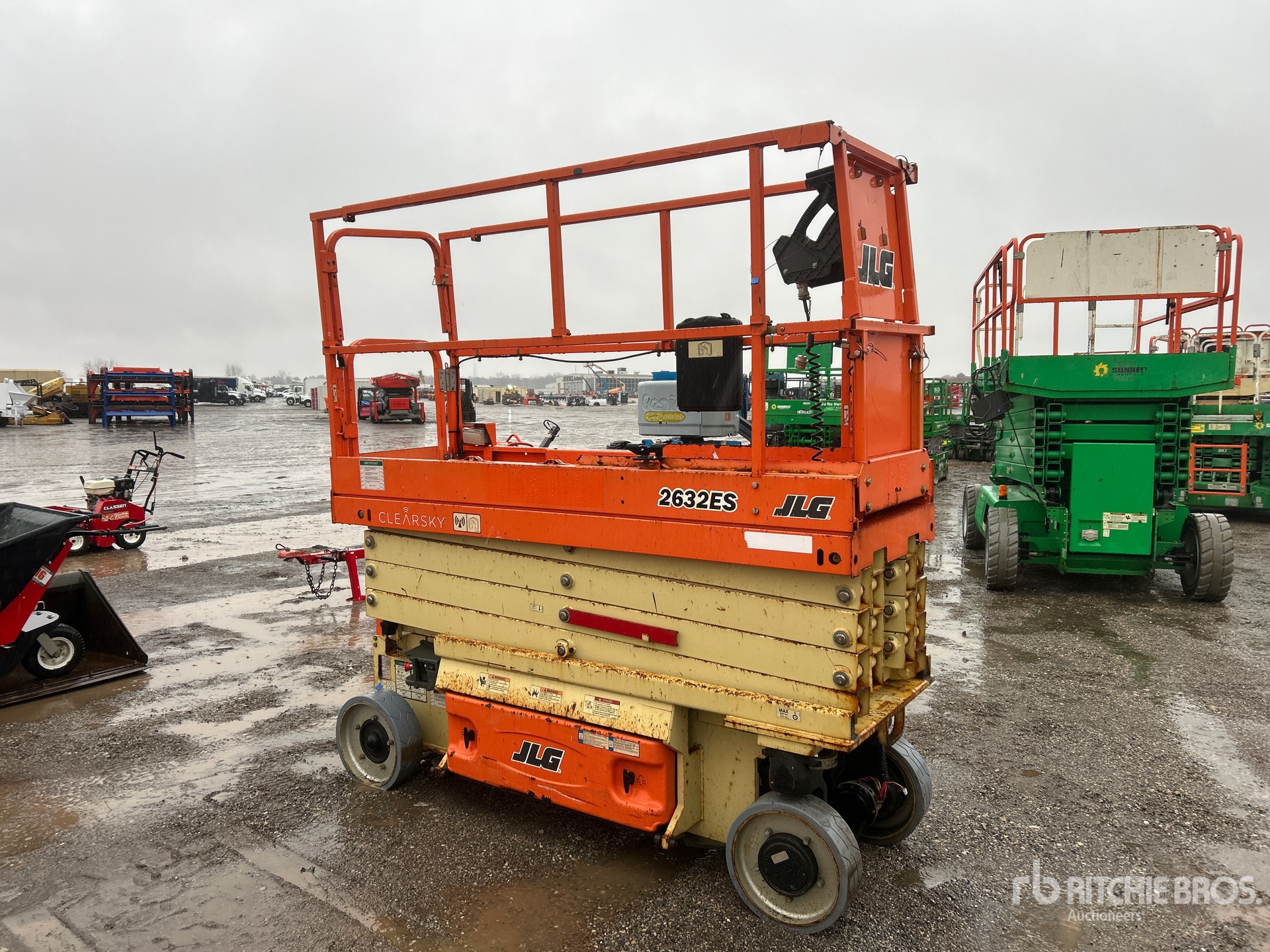 General Appearance with Picture, Right Front Corner