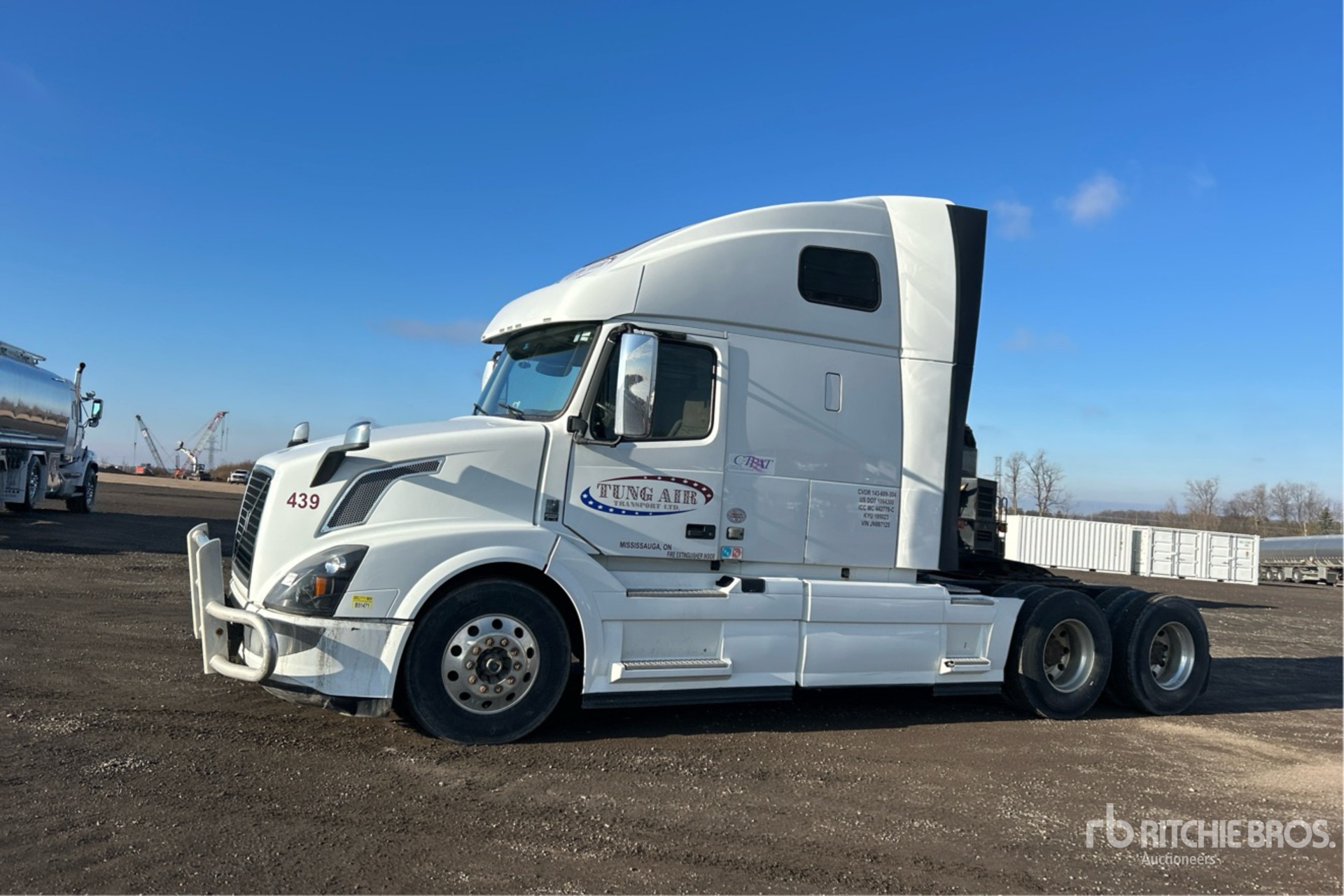 General Appearance with Picture, Left Front Corner