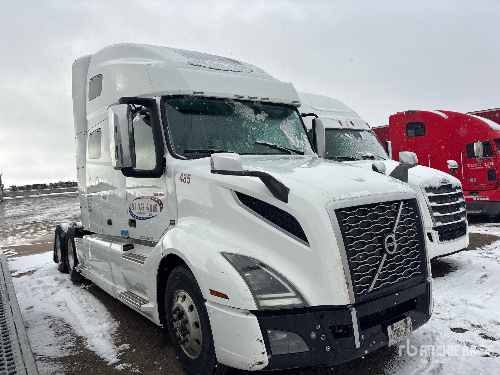 General Appearance with Picture, Right Front Corner