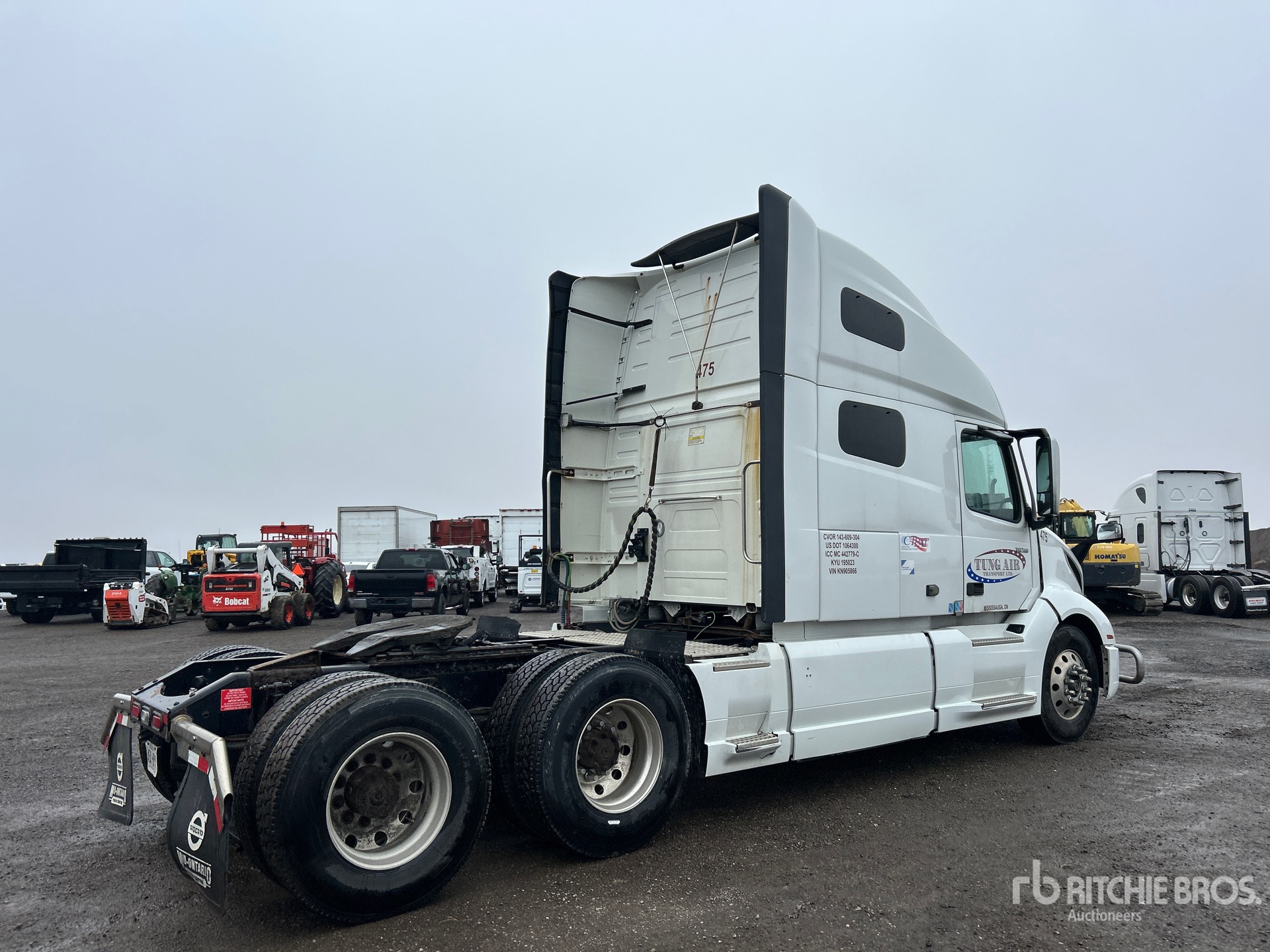 General Appearance with Picture, Right Rear Corner