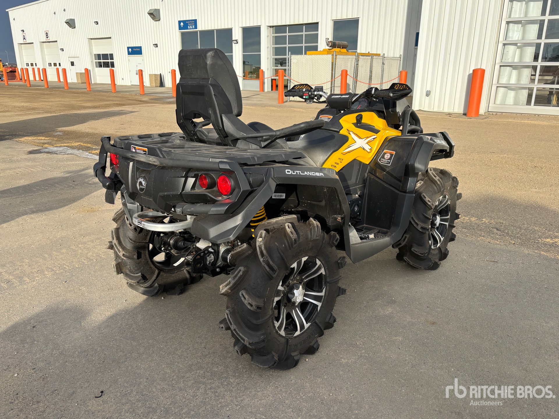 General Appearance with Imagen: esquina trasera derecha