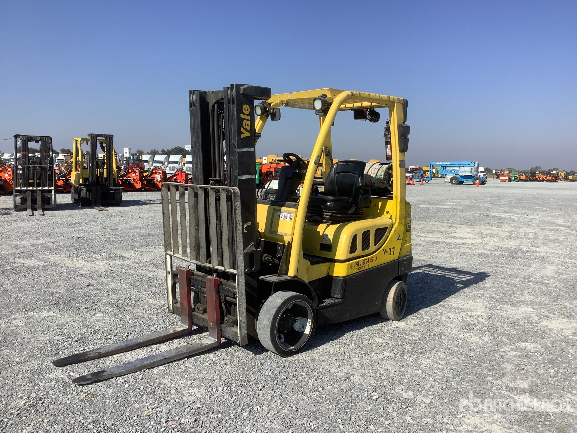 General Appearance with Featured Photo