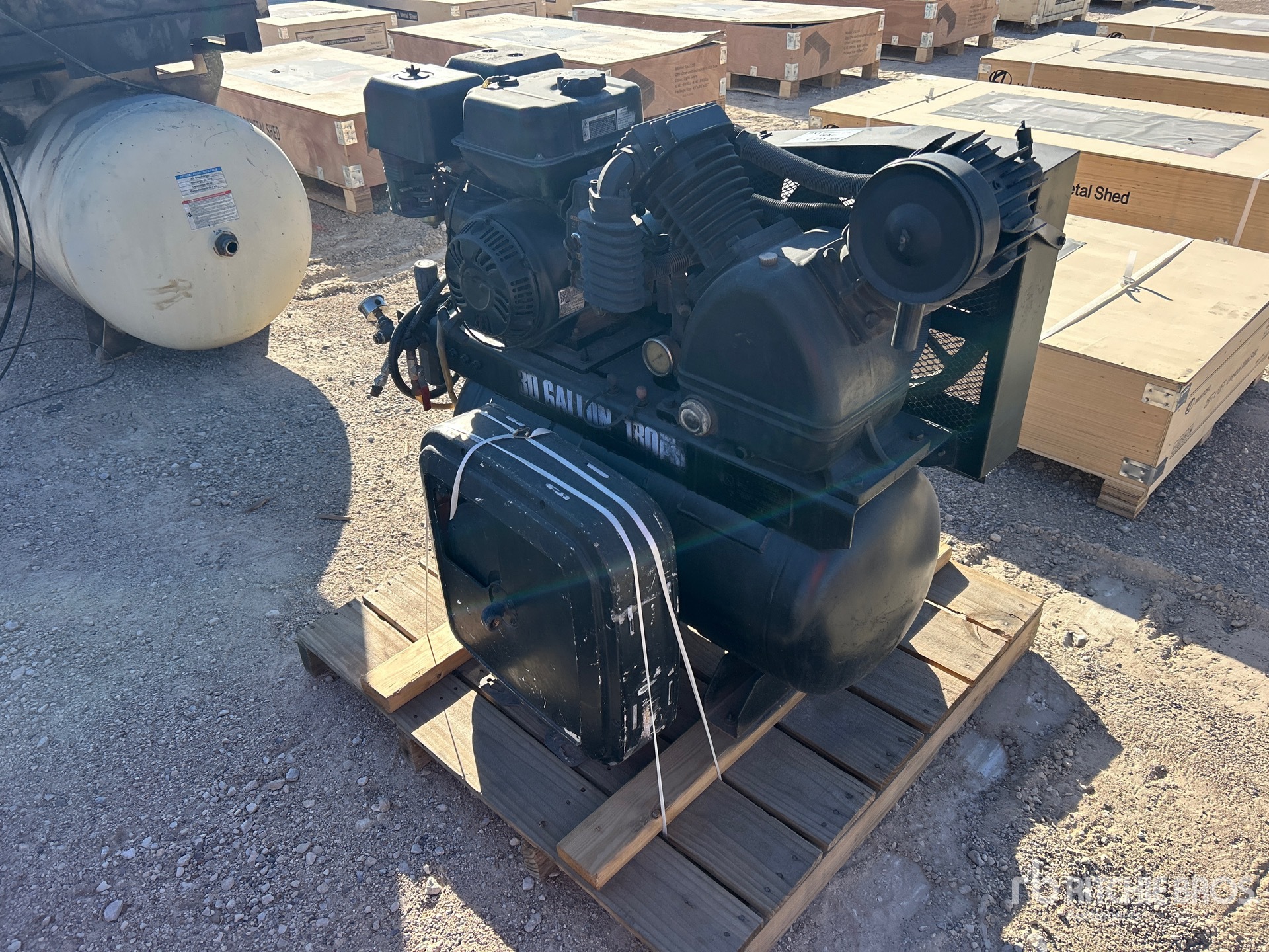 General Appearance with Imagen: esquina delantera izquierda