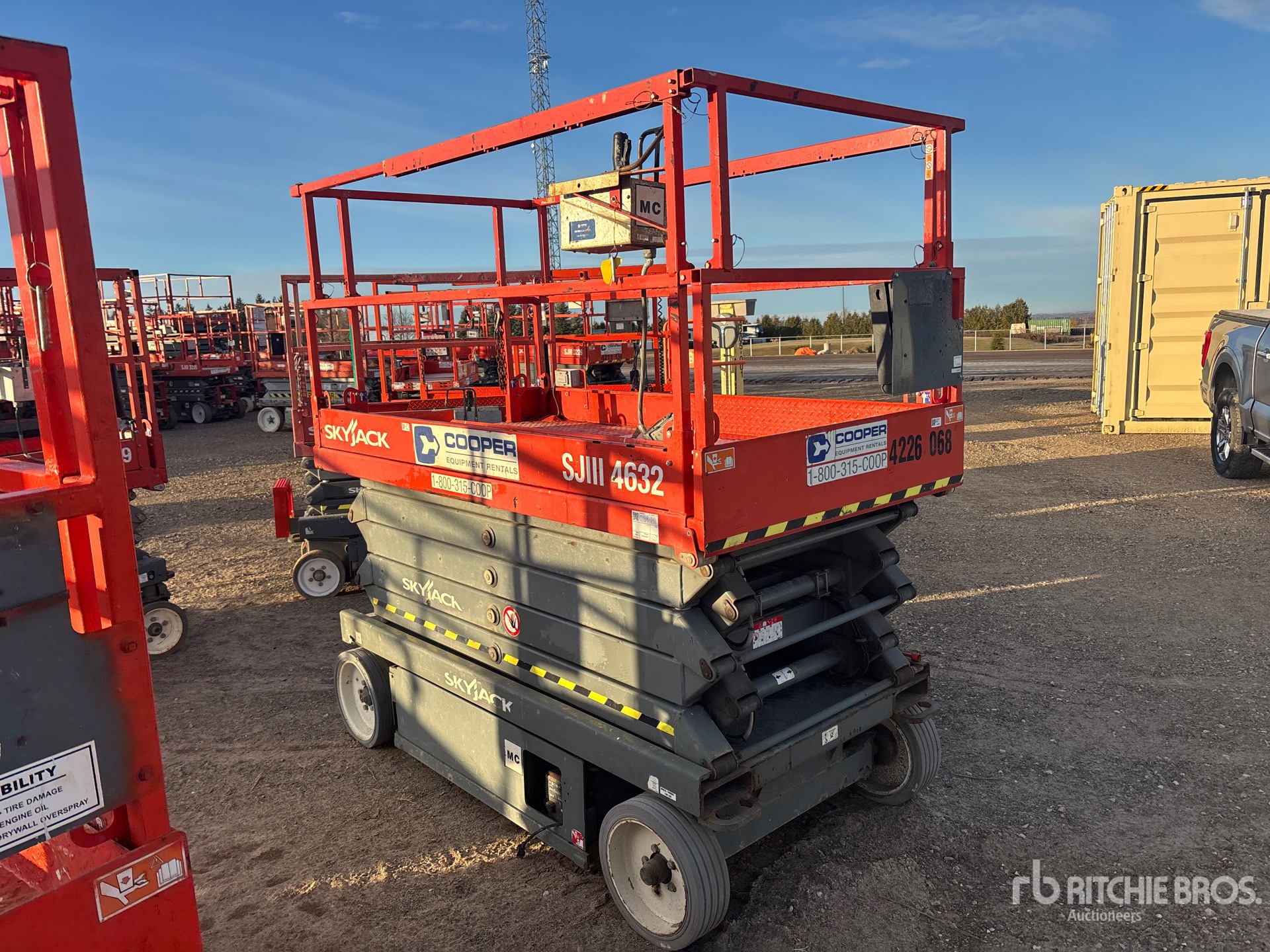 General Appearance with Picture, Left Rear Corner