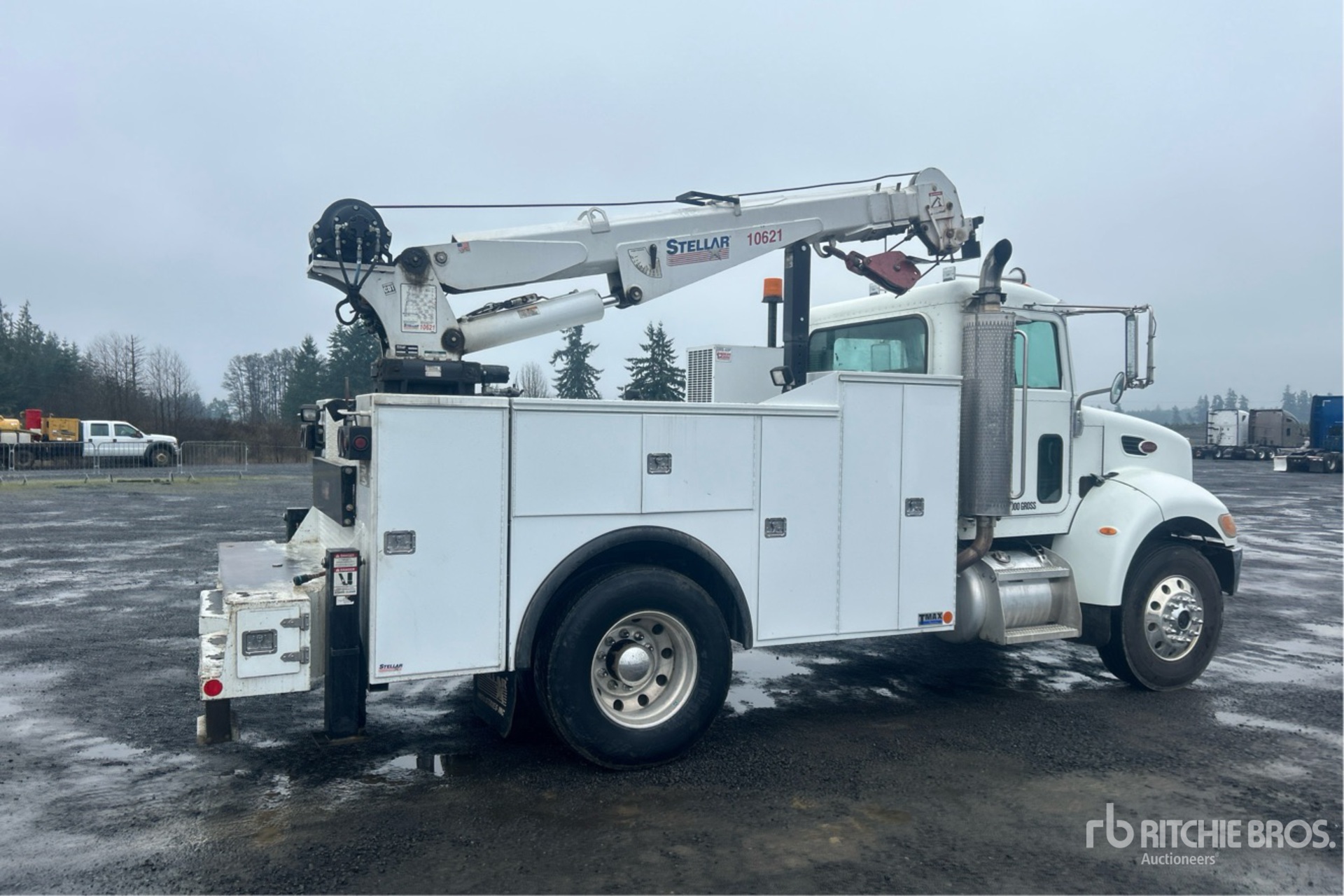 General Appearance with Bild, Ecke hinten rechts