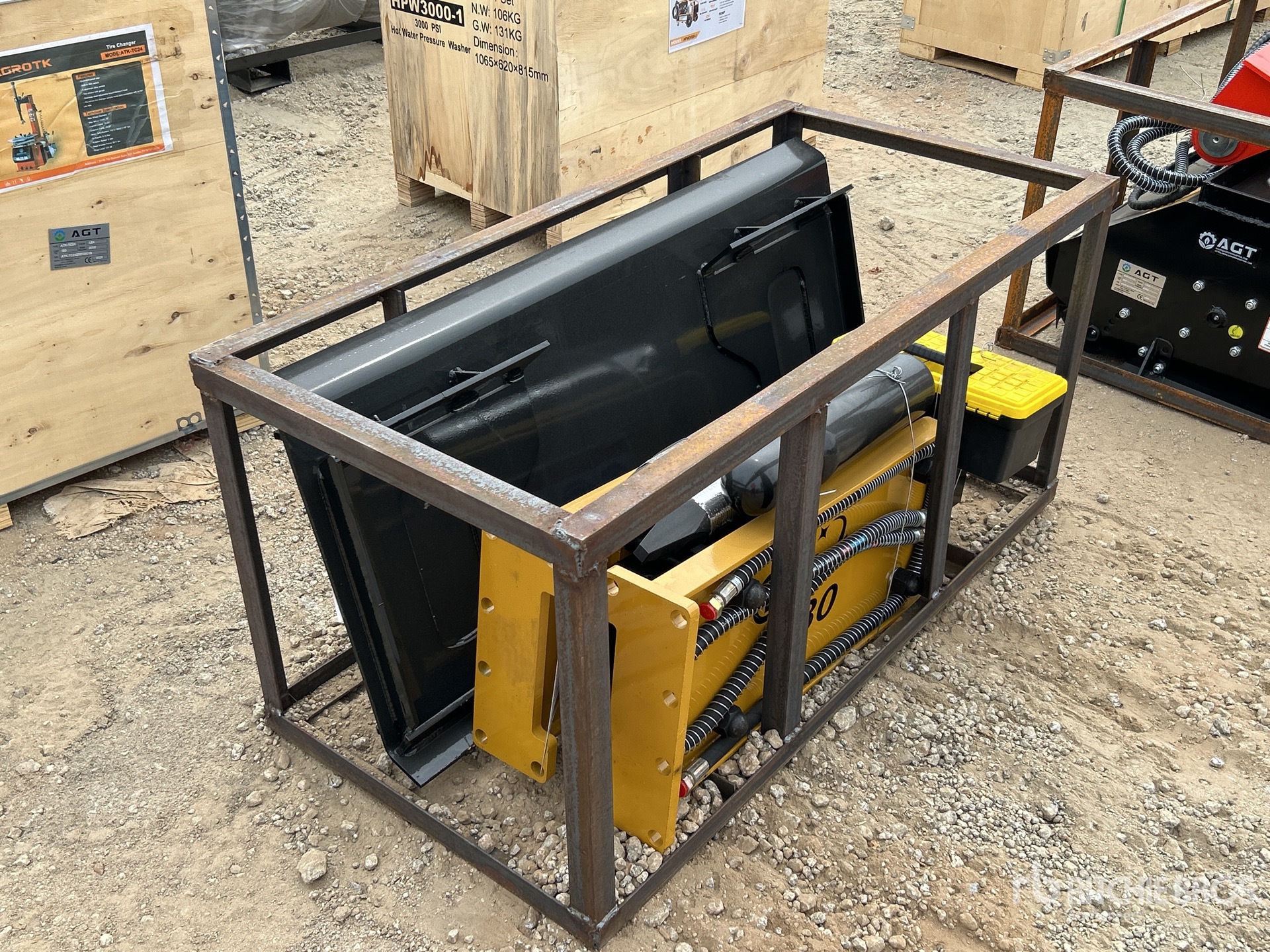 General Appearance with Picture, Right Front Corner