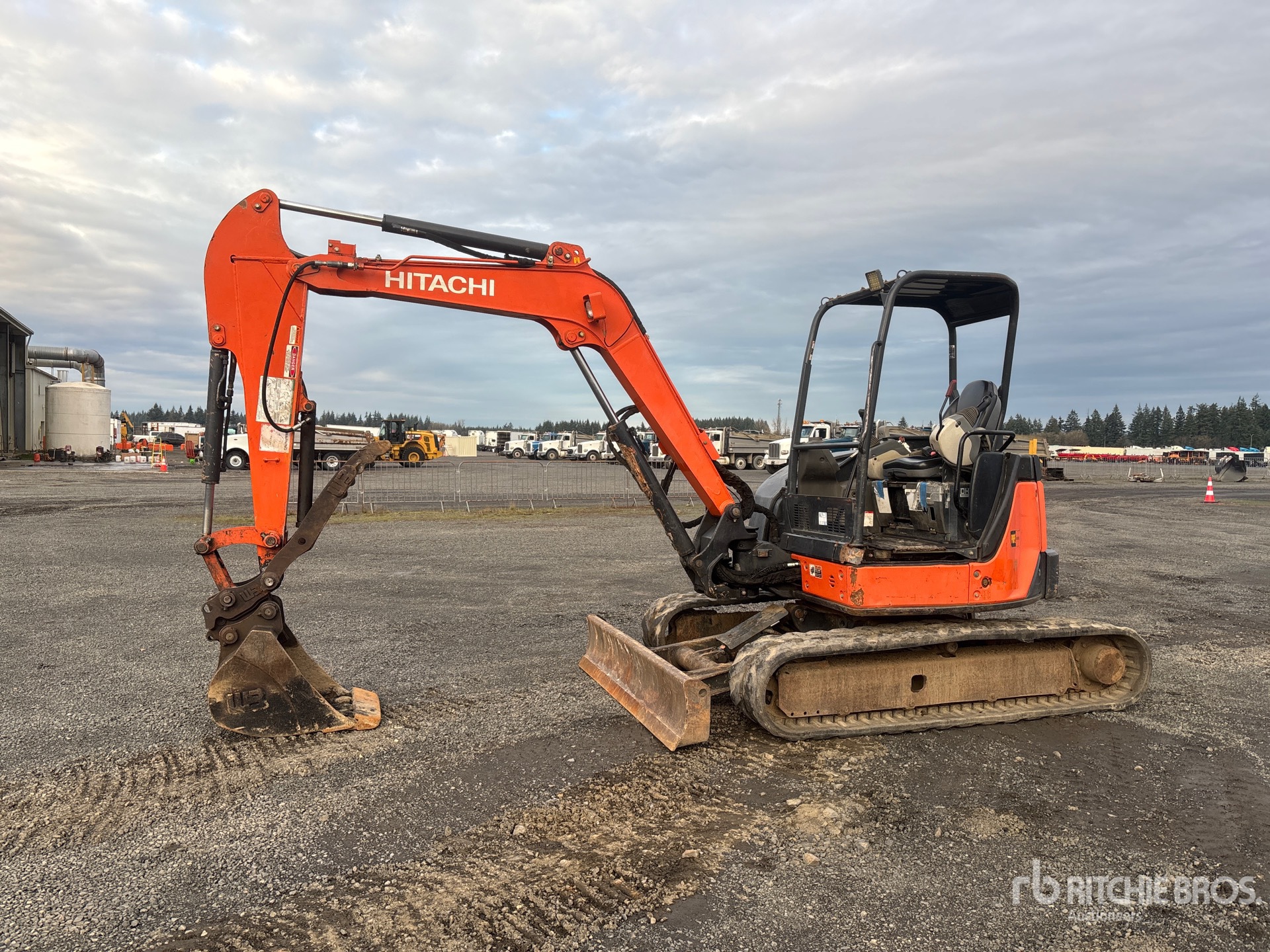 General Appearance with Featured Photo