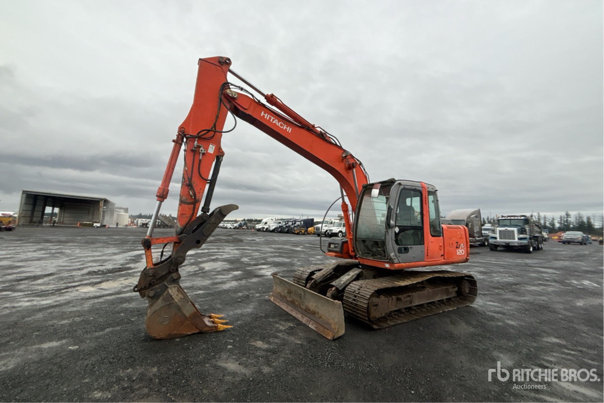 General Appearance with Picture, Left Front Corner