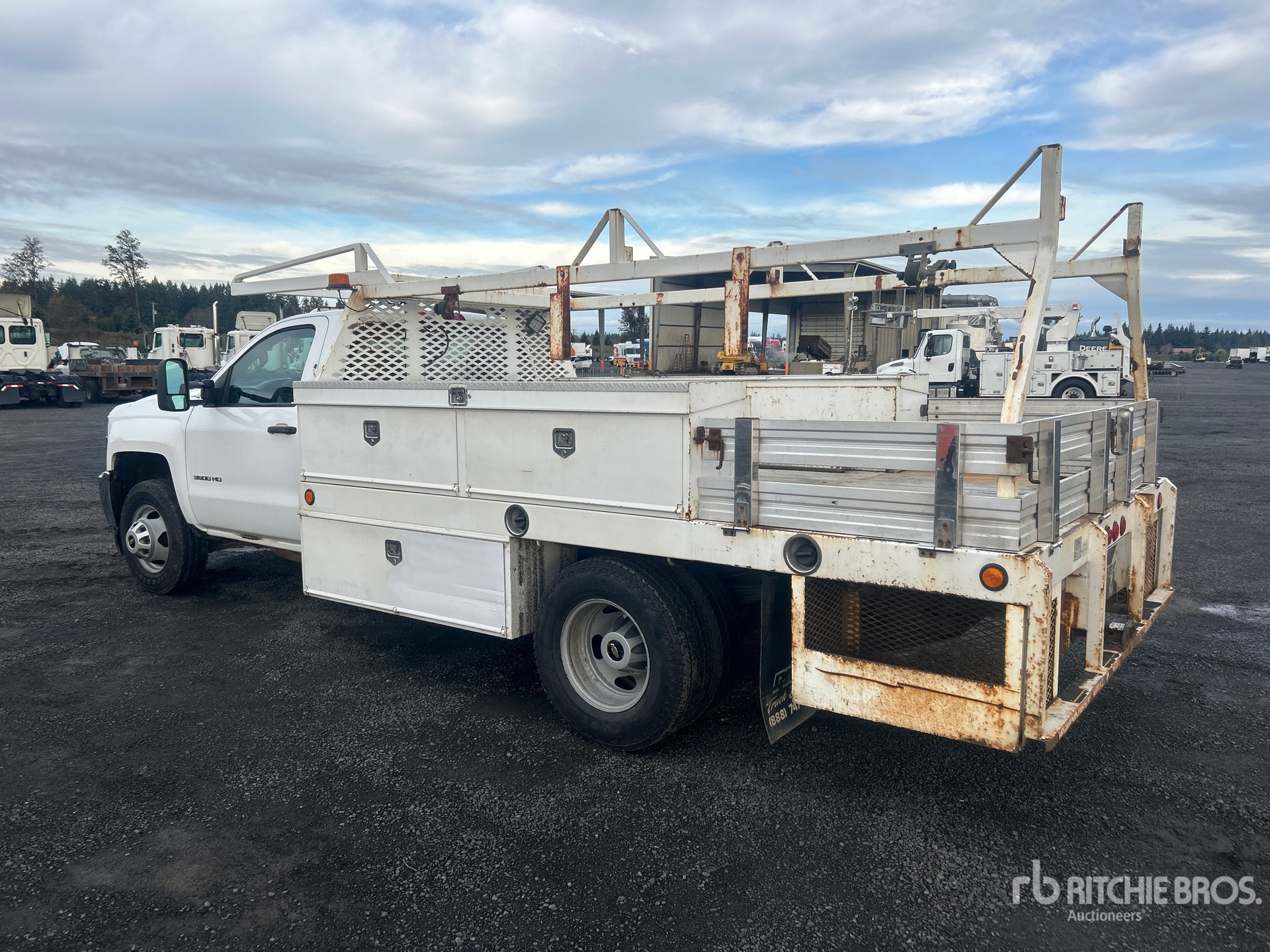 General Appearance with Picture, Left Rear Corner