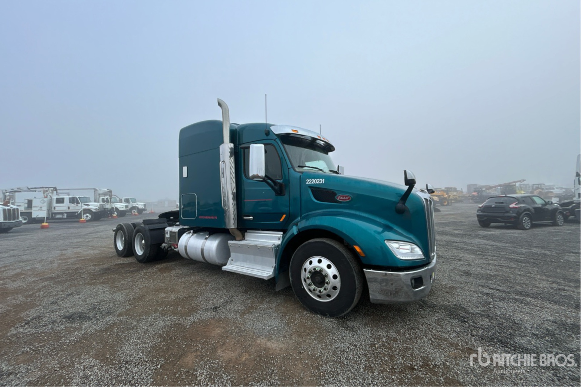 General Appearance with Picture, Right Front Corner