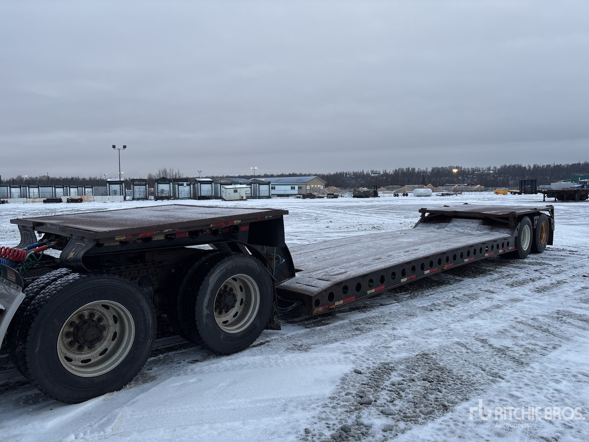 Aspect général with Image, coin avant gauche