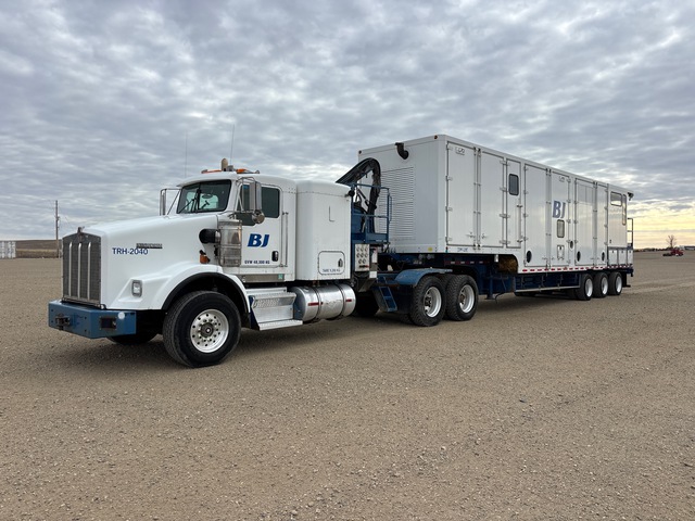2006 Kenworth T800 6x4 T/A Sleeper Truck Tractor