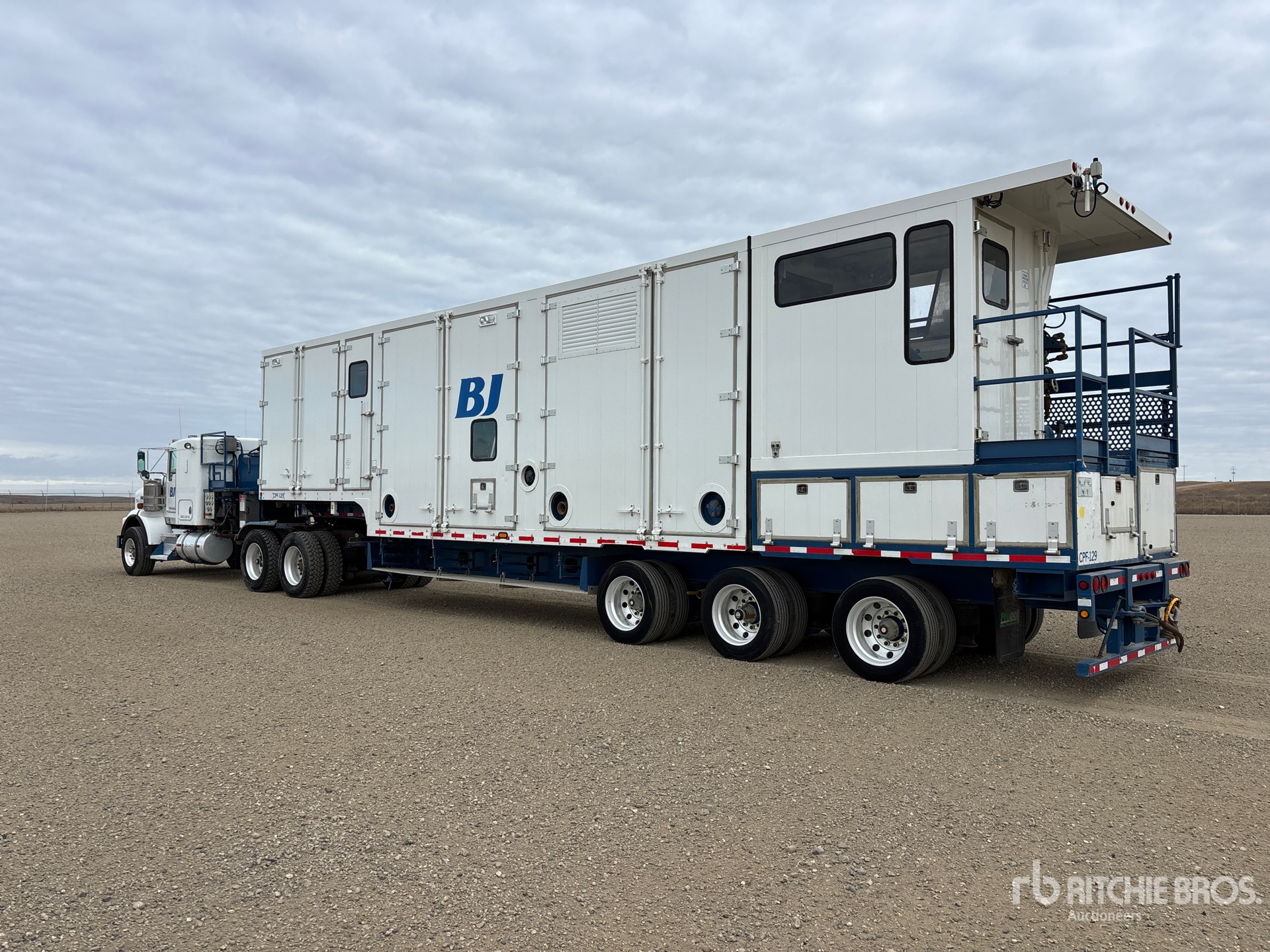 General Appearance with Bild, Ecke hinten links