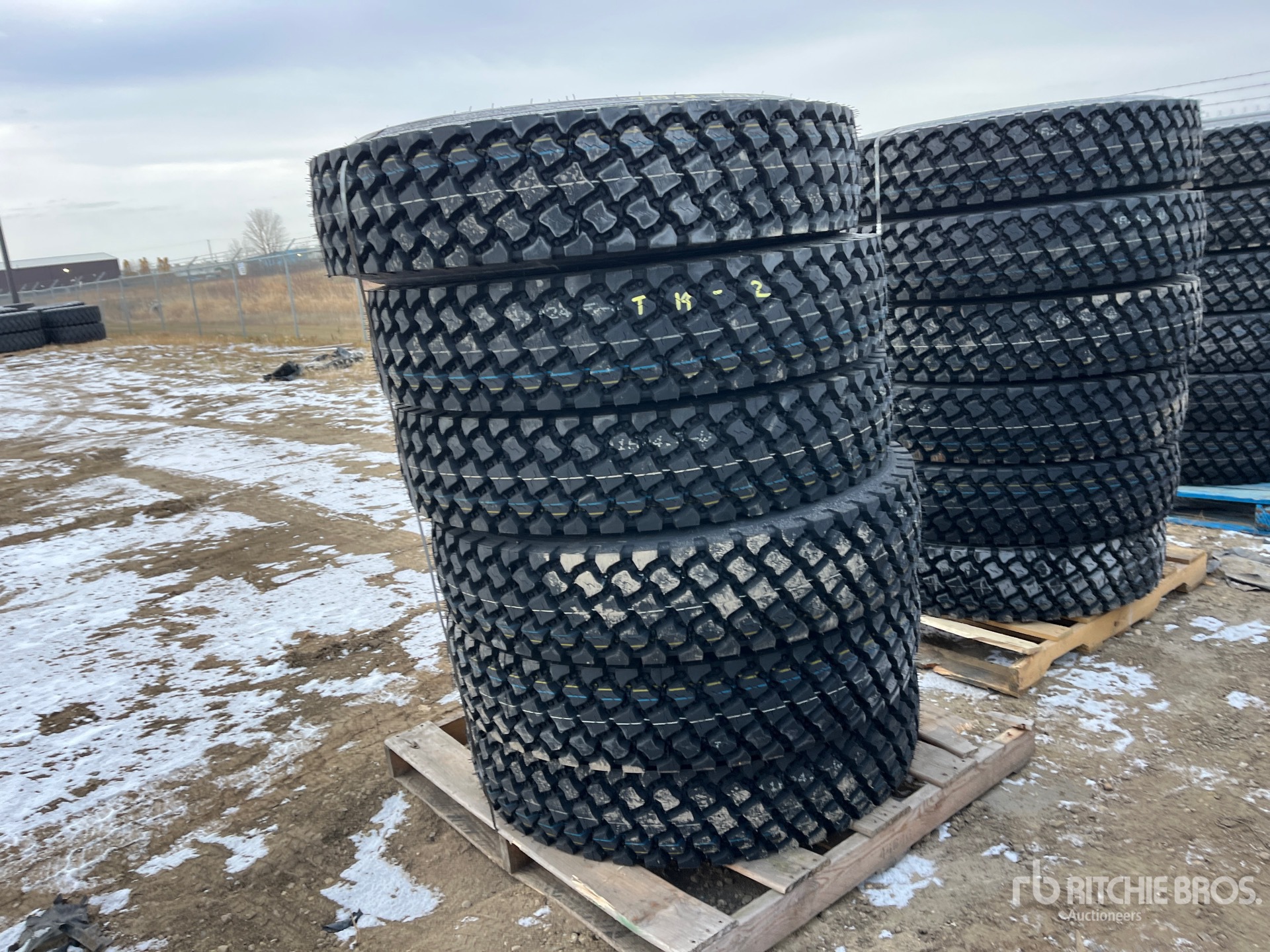 Aspect général with Image, coin avant gauche