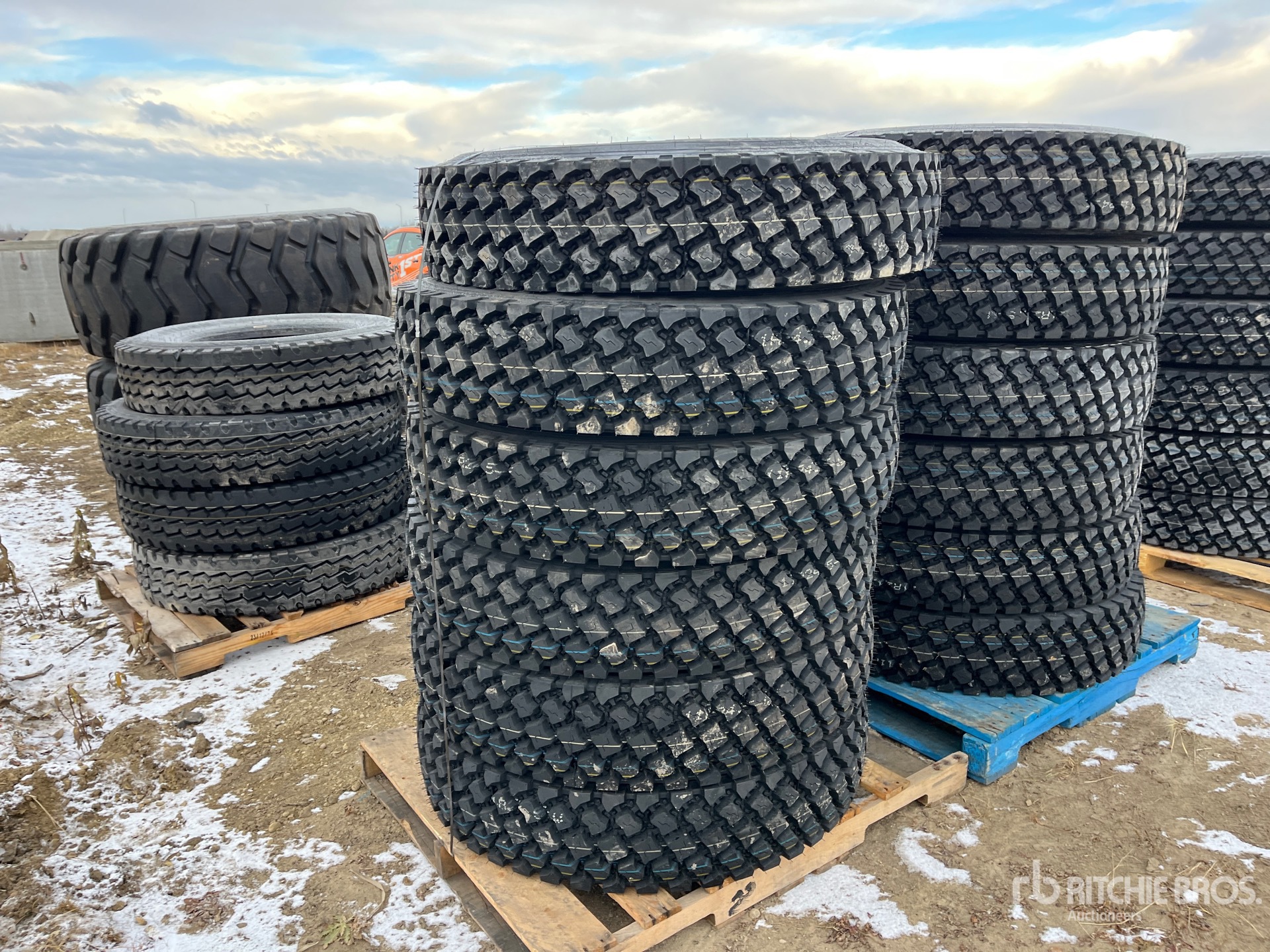 Aspect général with Image, coin arrière droit