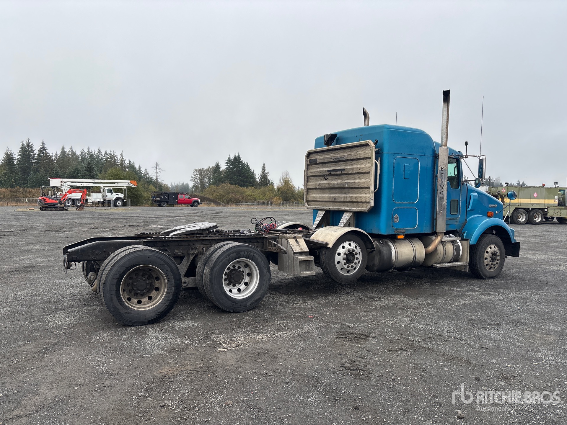 General Appearance with Bild, Ecke hinten rechts