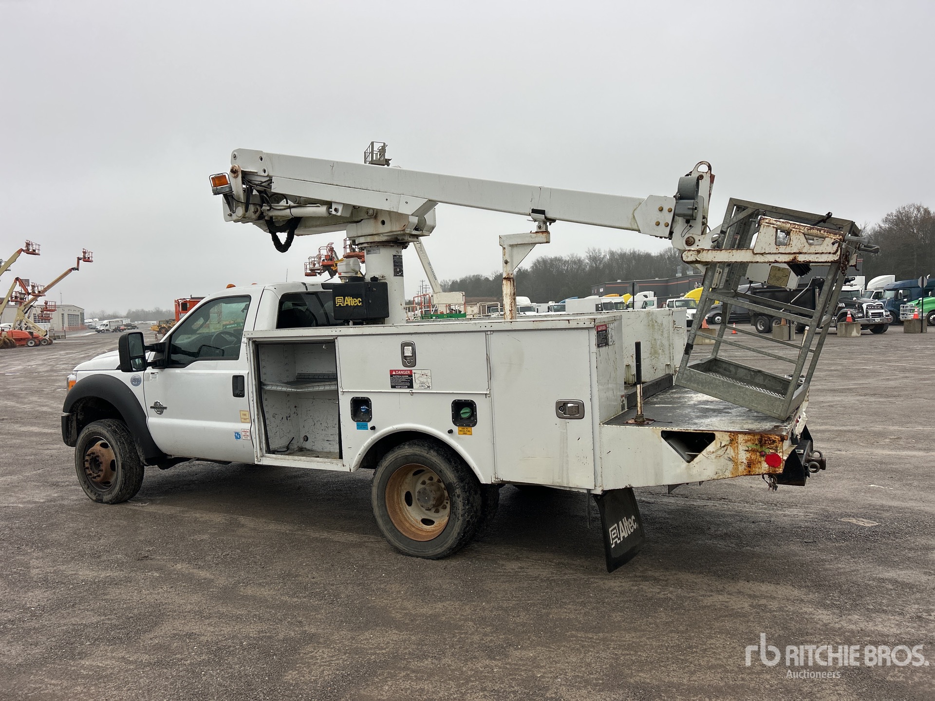 General Appearance with Zdjęcie, lewy dolny róg