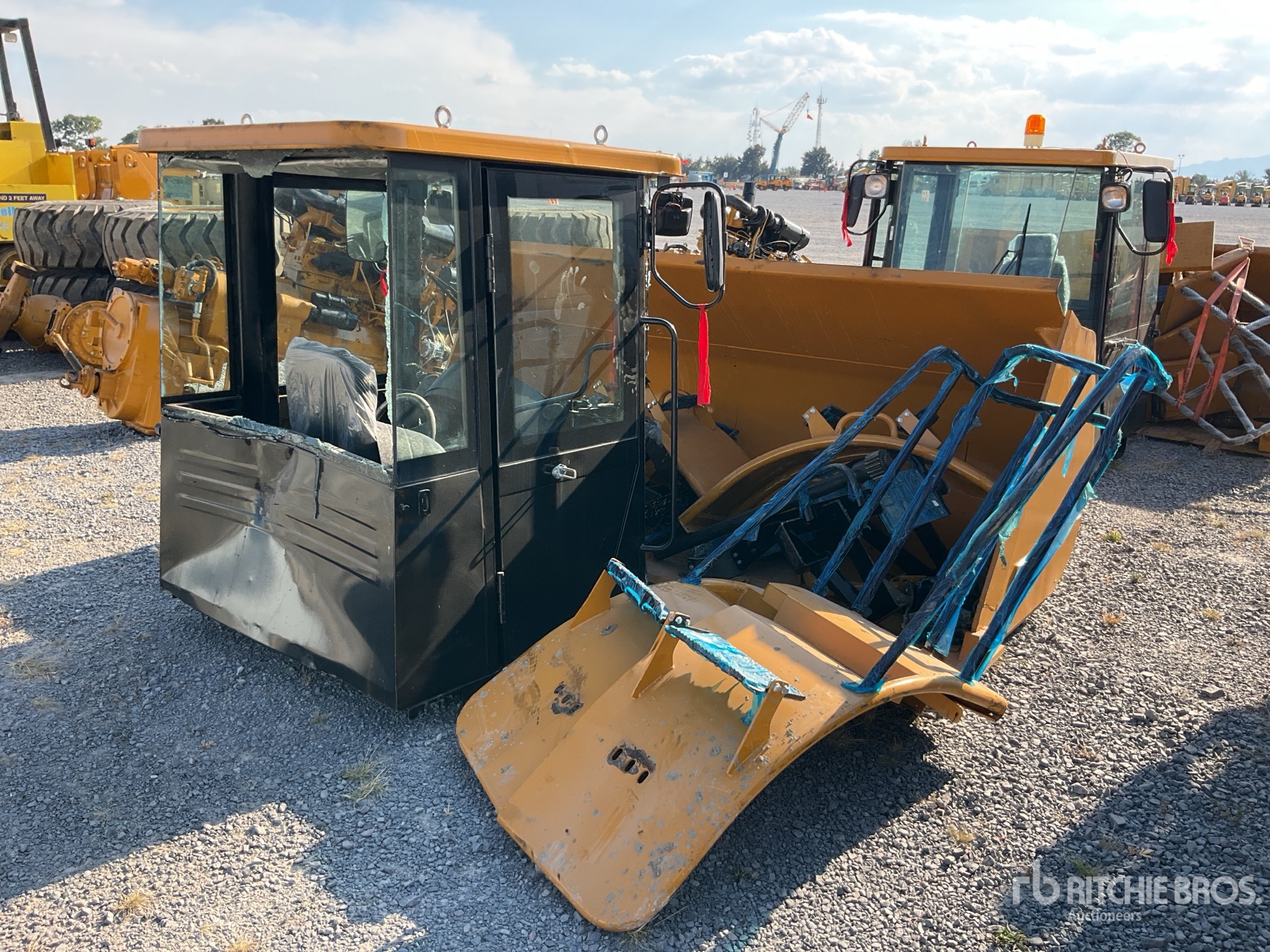 General Appearance with Imagen: esquina trasera derecha