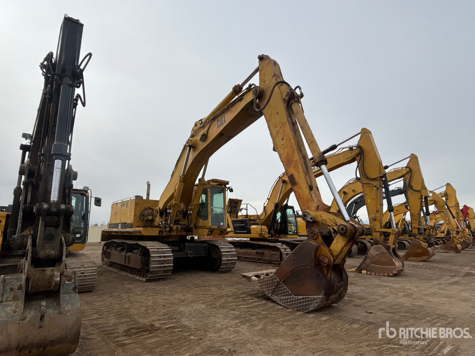 Aspect général with Image, coin avant droit