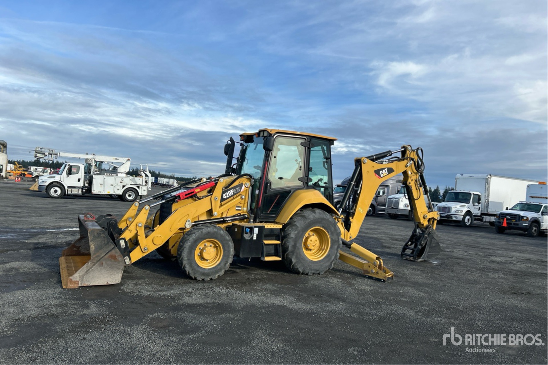 Aspect général with Image, coin avant gauche