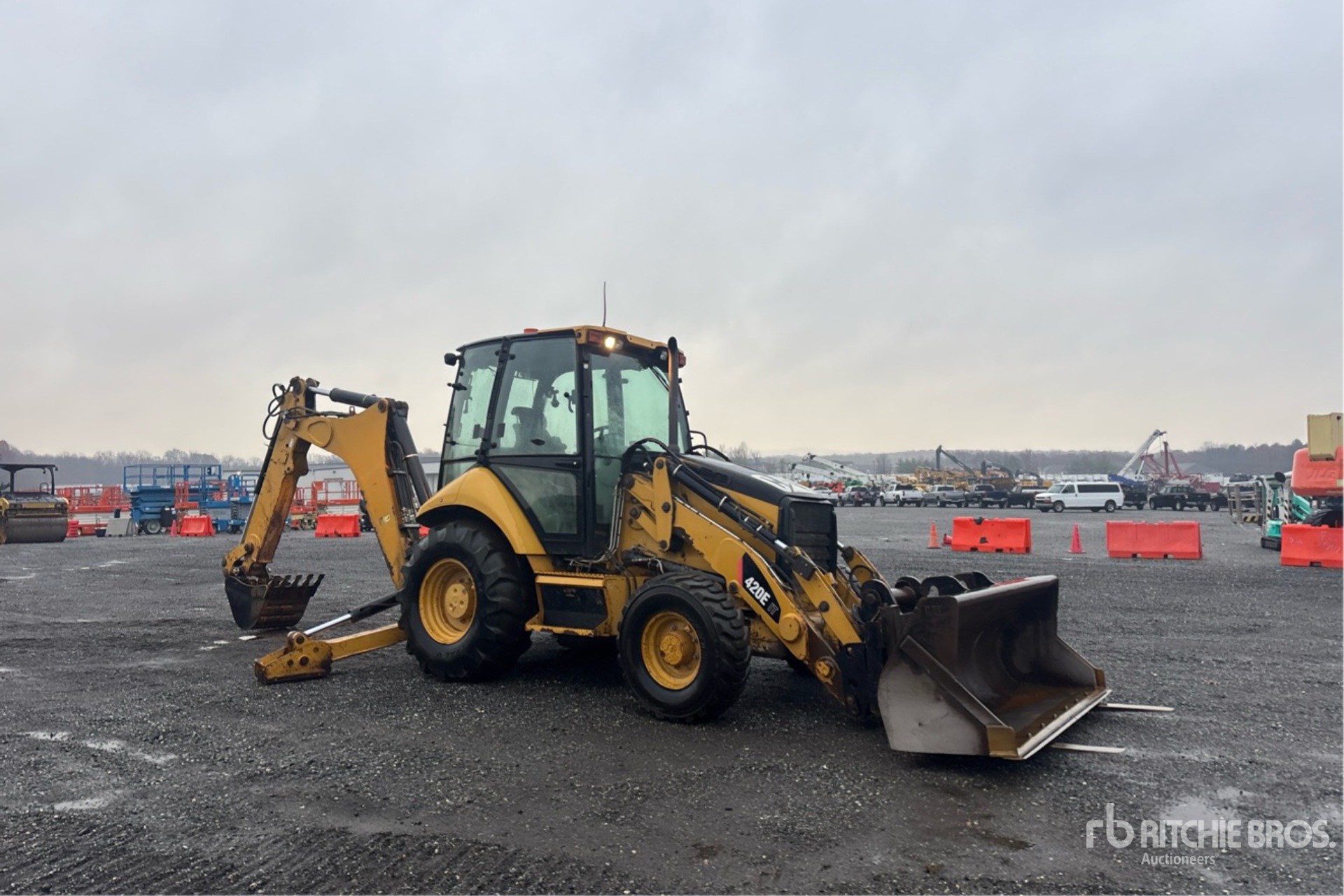 General Appearance with Picture, Right Front Corner