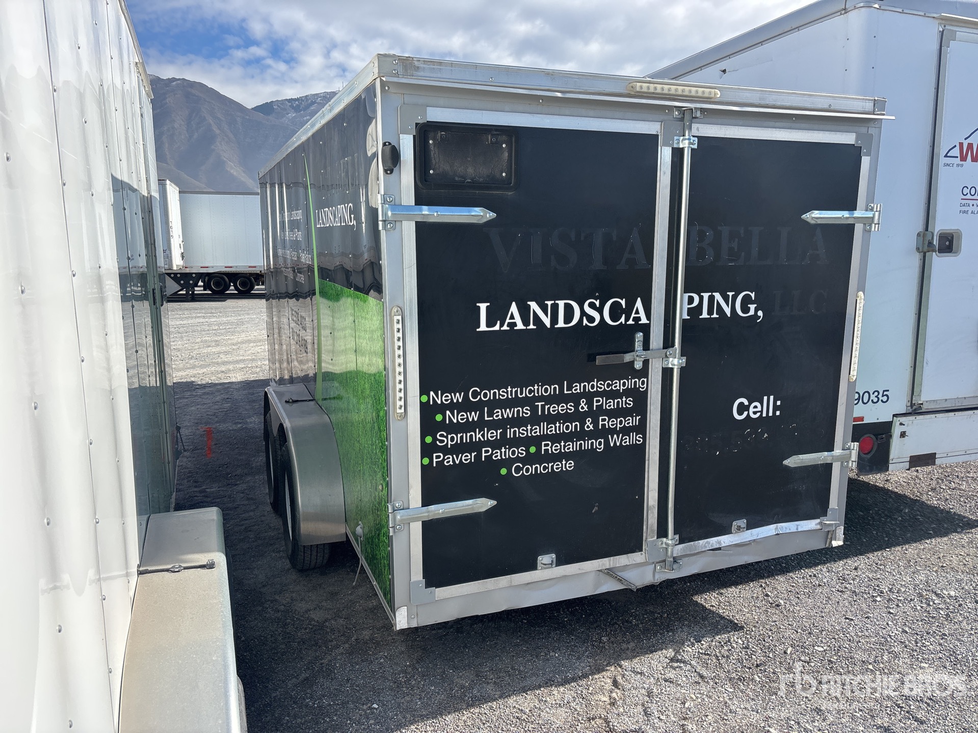 General Appearance with Picture, Left Rear Corner