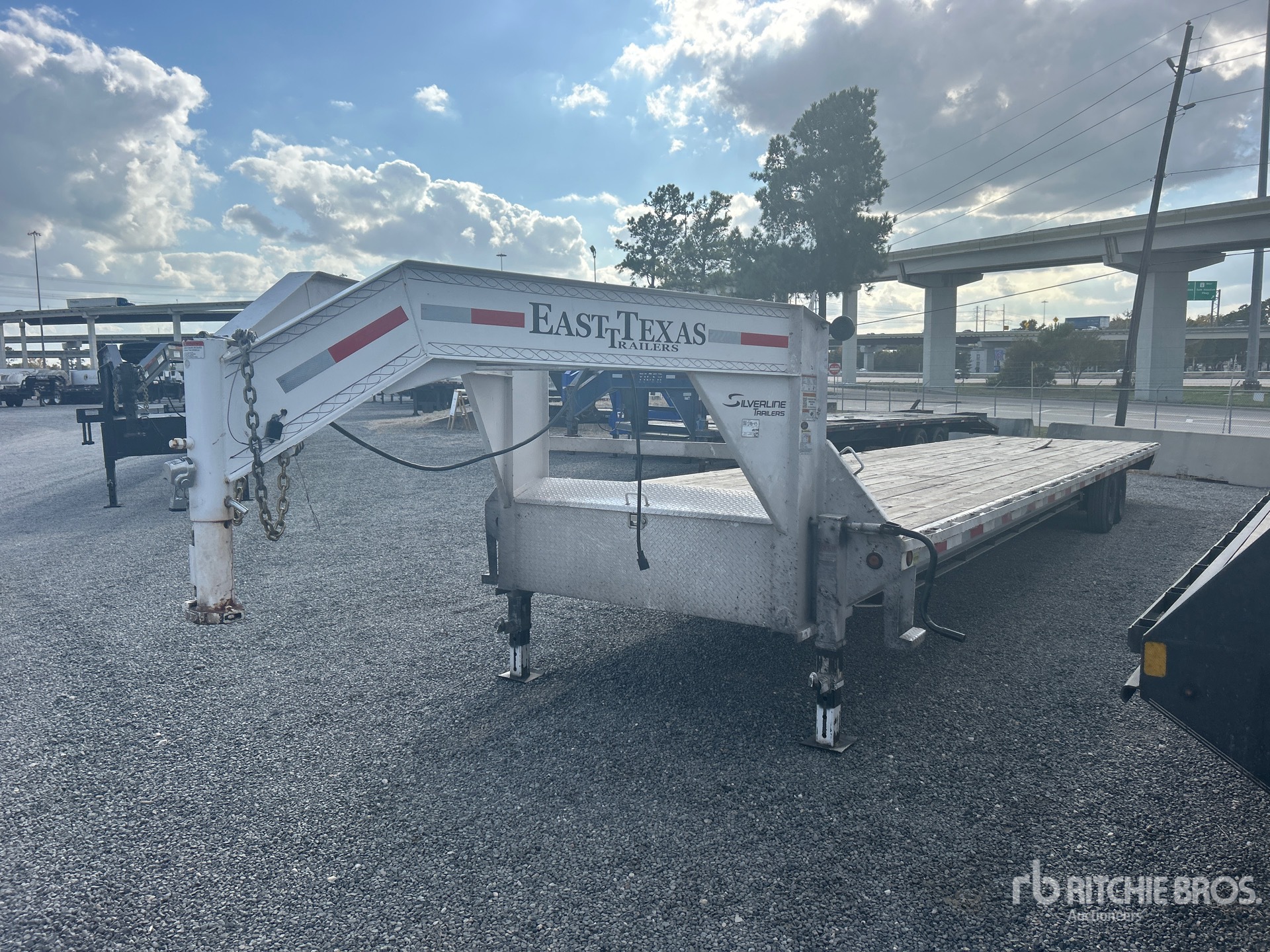 General Appearance with Imagen: esquina delantera izquierda