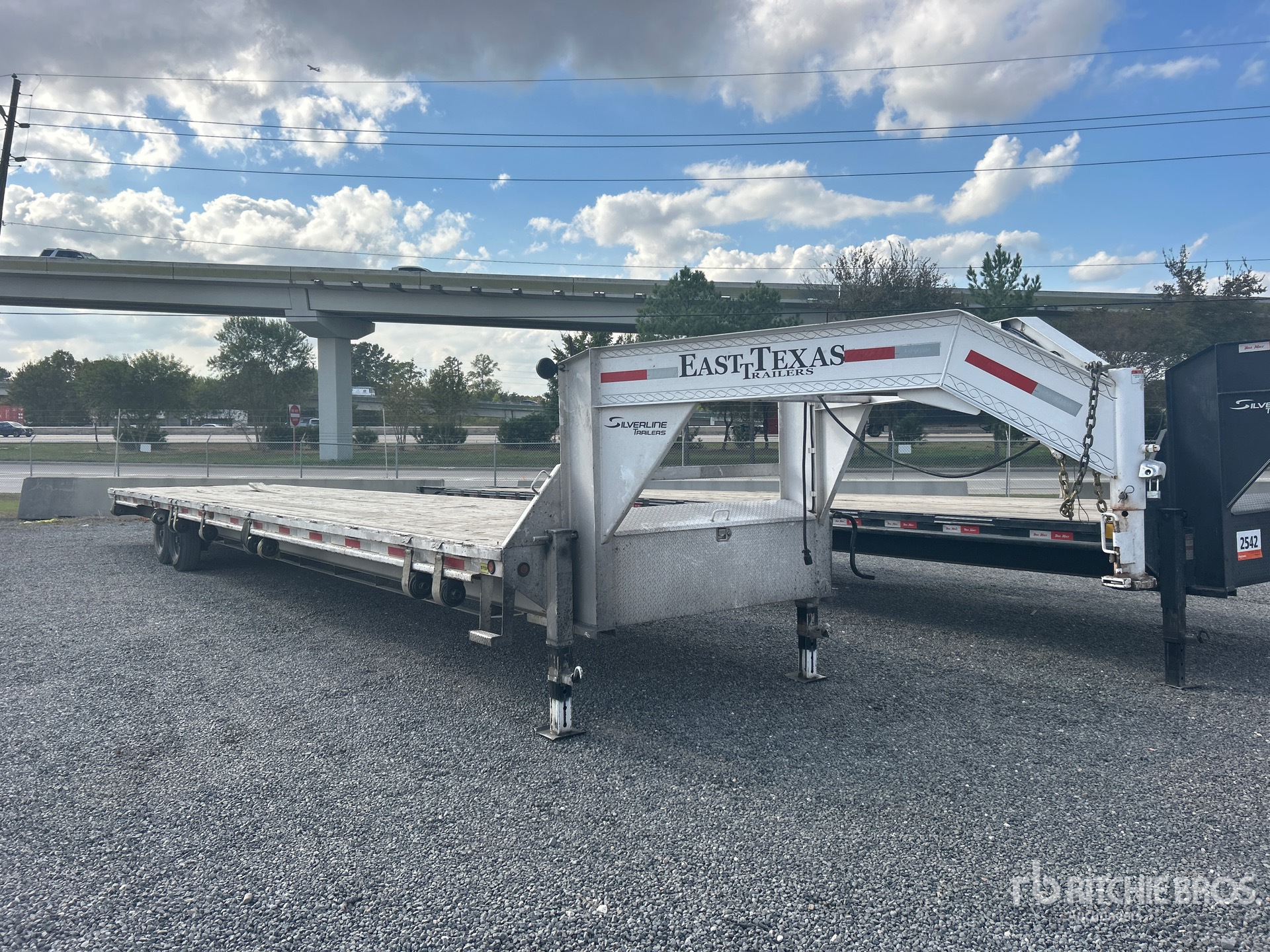 General Appearance with Imagen: esquina delantera derecha