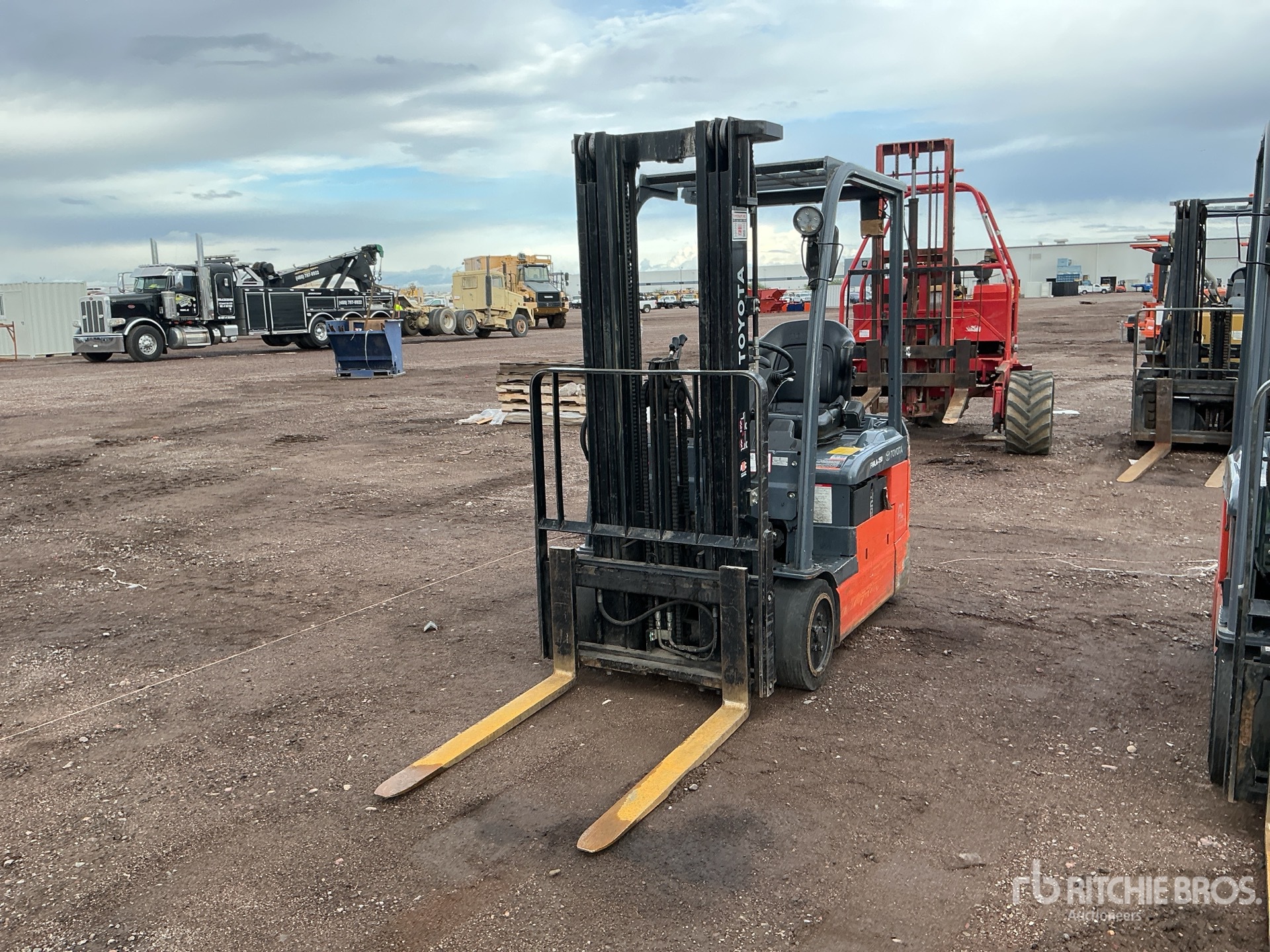 Aspect général with Image, coin avant gauche