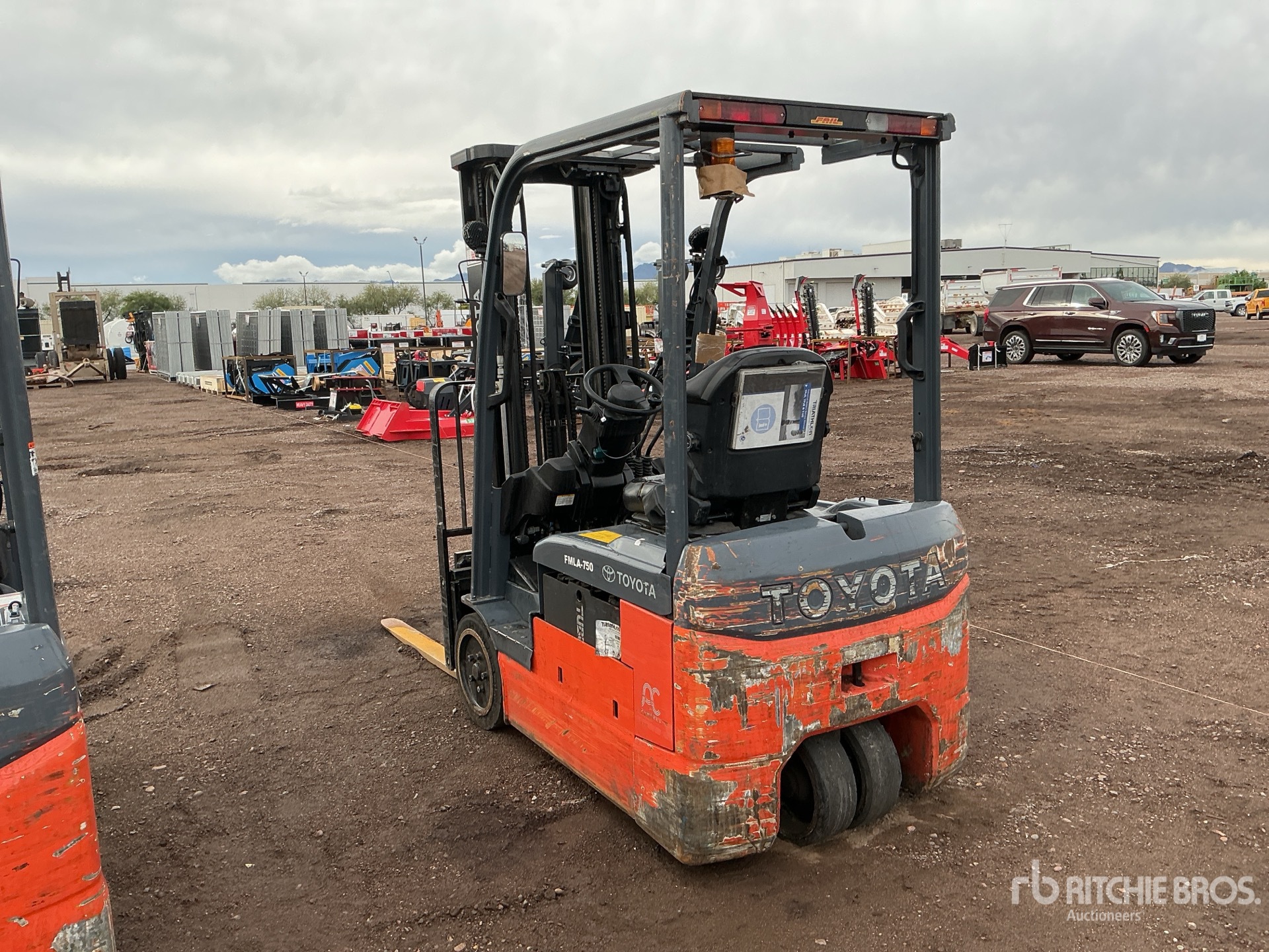 Aspect général with Image, coin arrière gauche