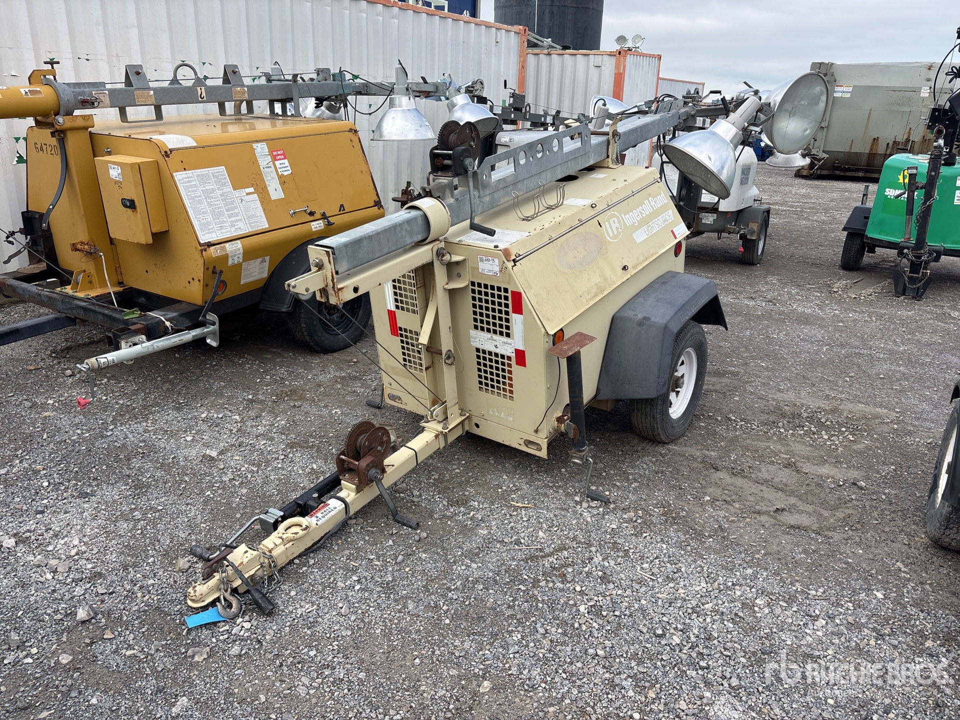 General Appearance with Featured Photo