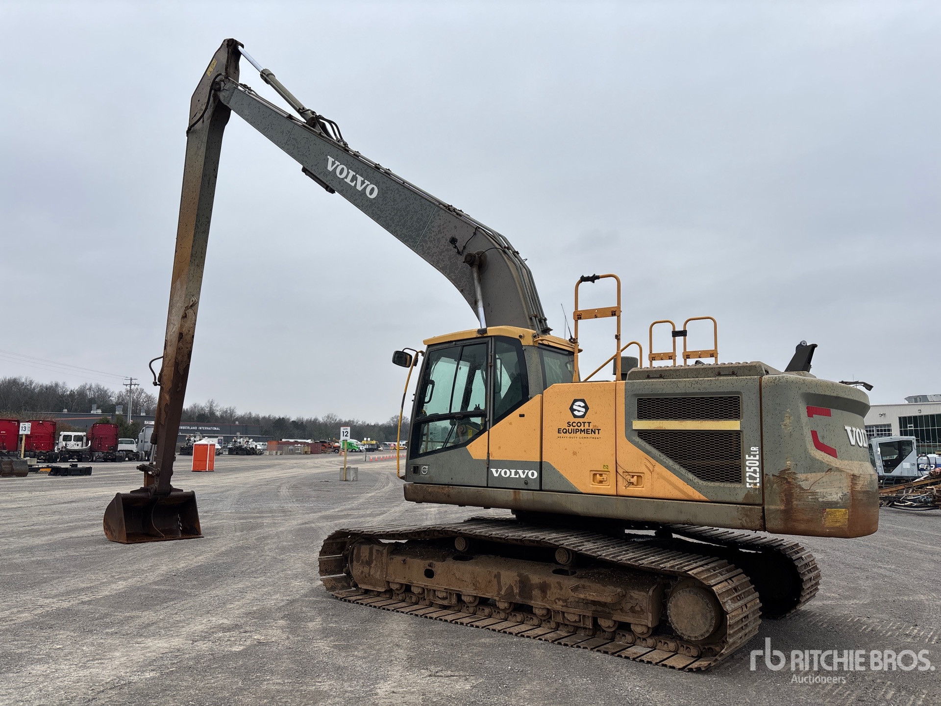 General Appearance with Imagen: esquina trasera izquierda