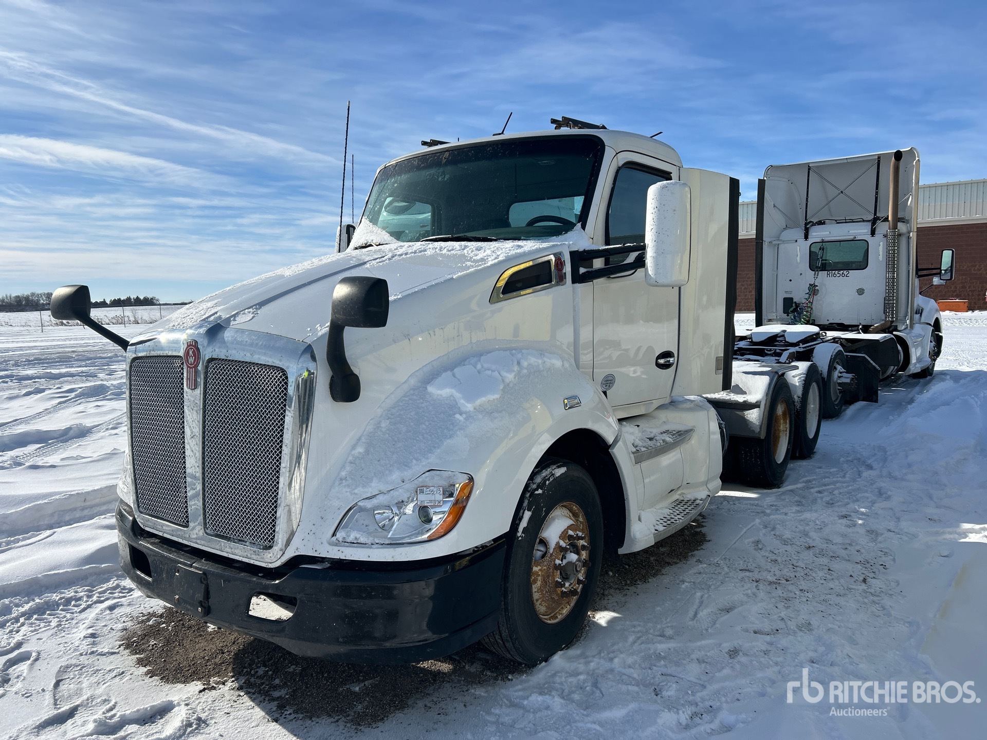 General Appearance with Featured Photo