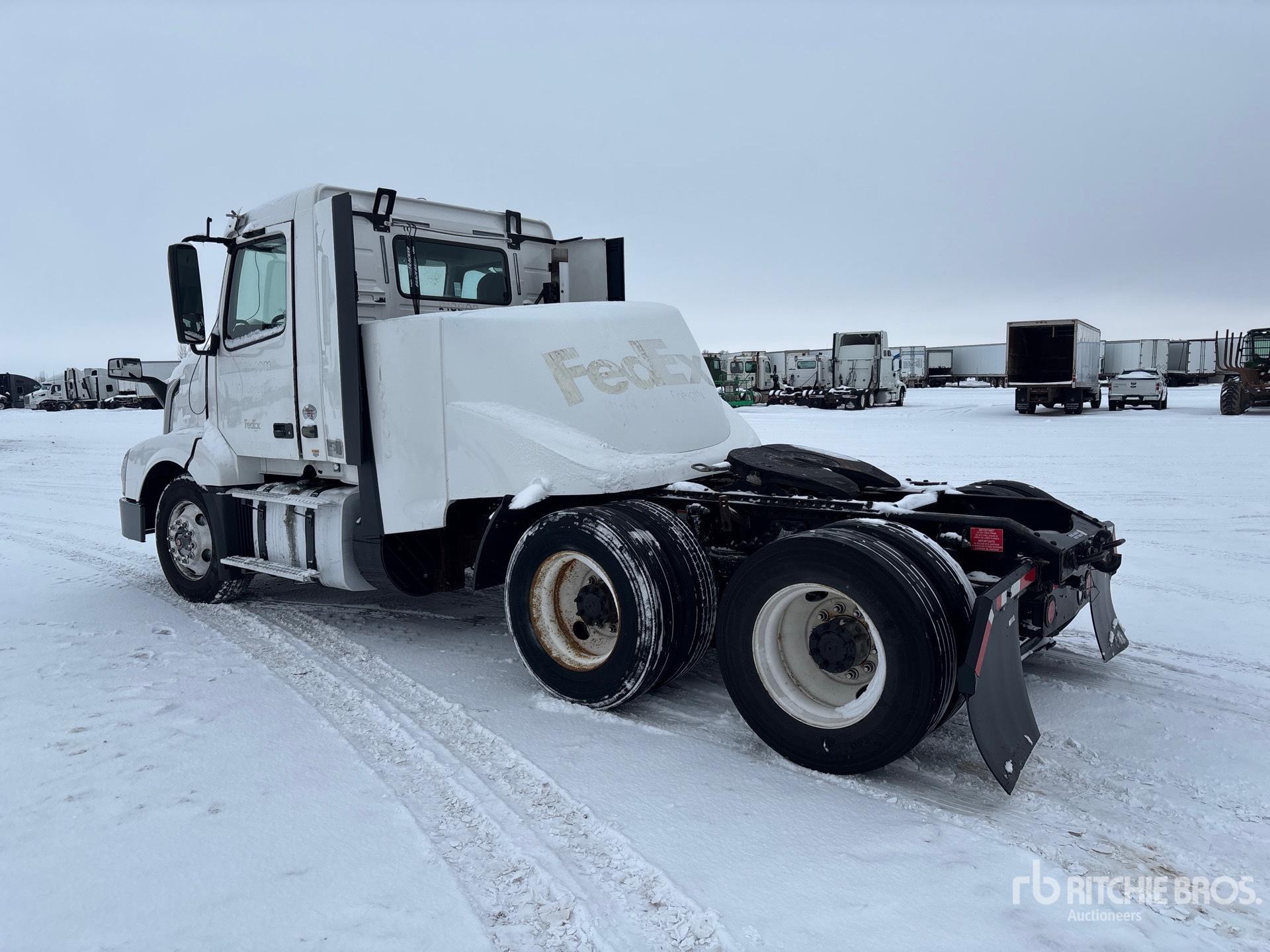 General Appearance with Imagen: esquina trasera izquierda