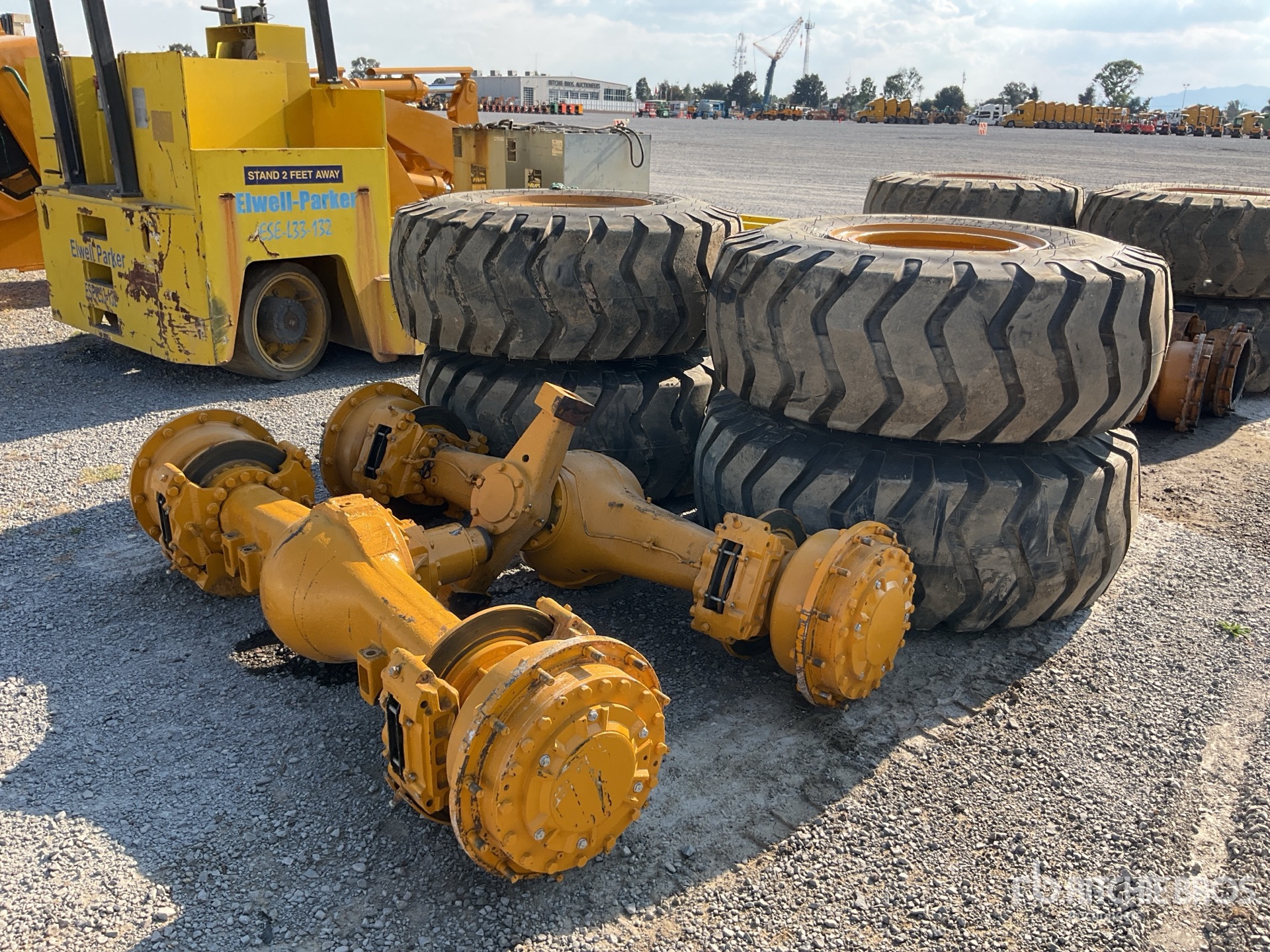 General Appearance with Imagen: esquina trasera derecha