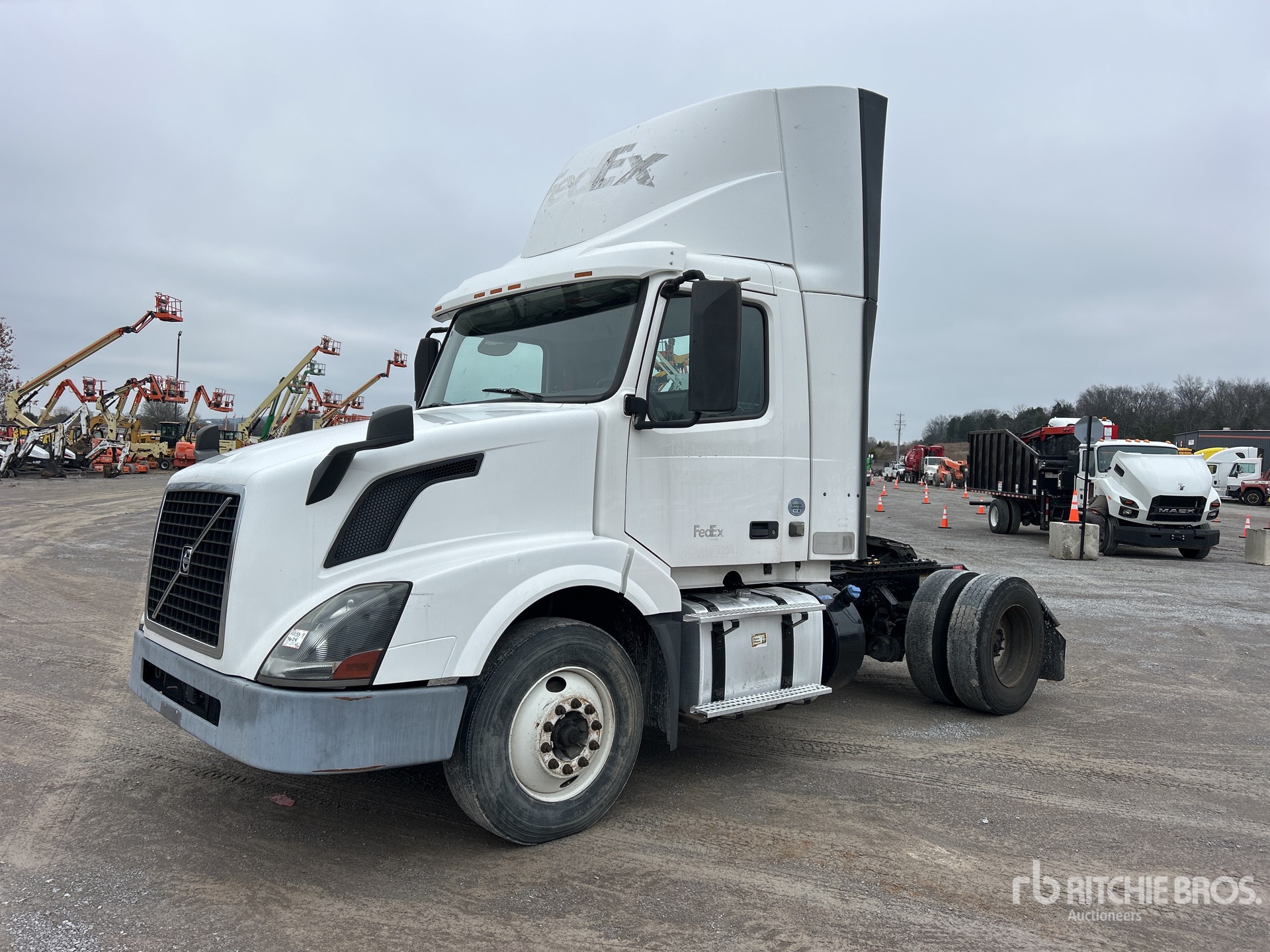 General Appearance with Picture, Left Front Corner