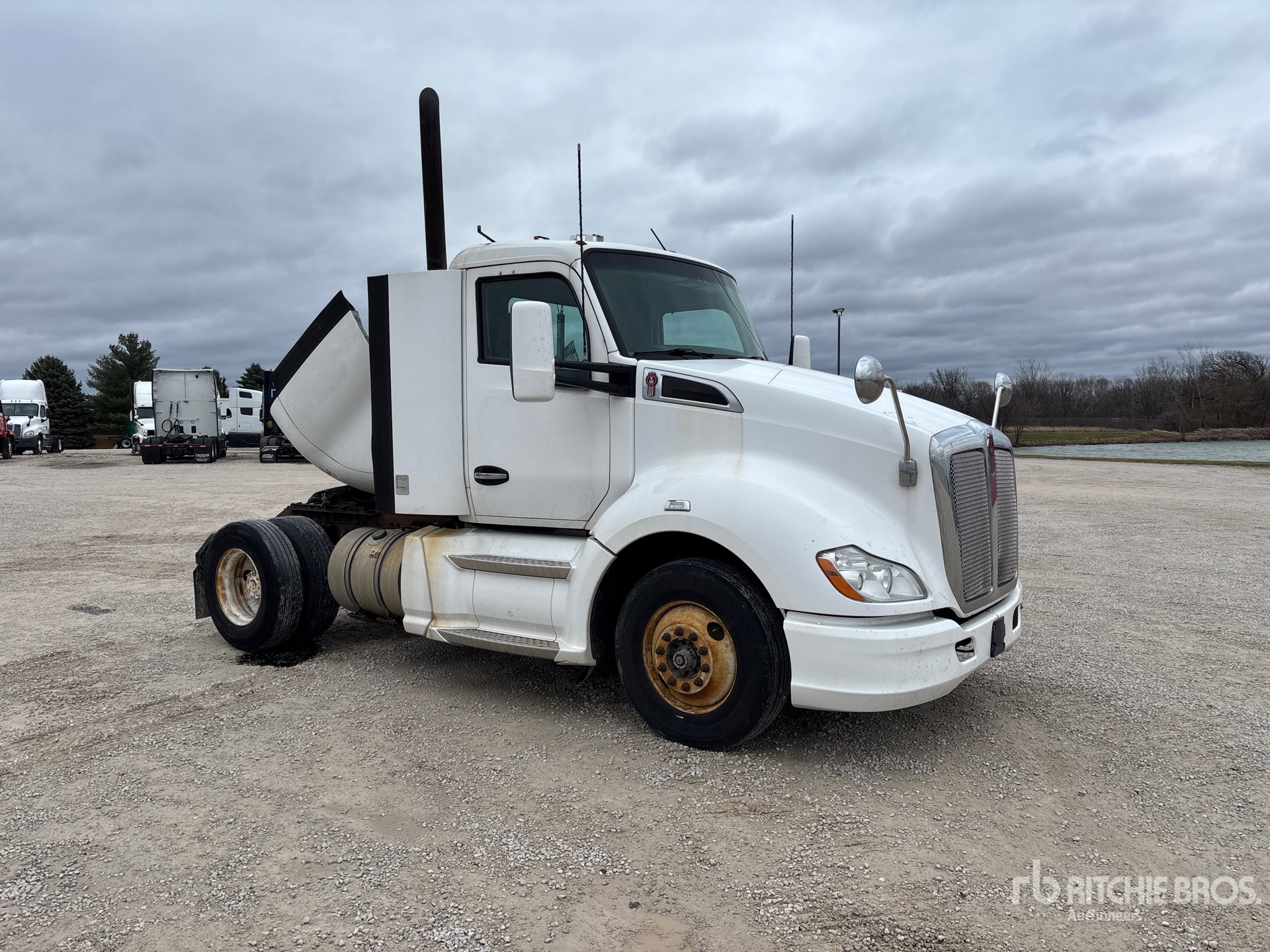 General Appearance with Imagen: esquina delantera derecha