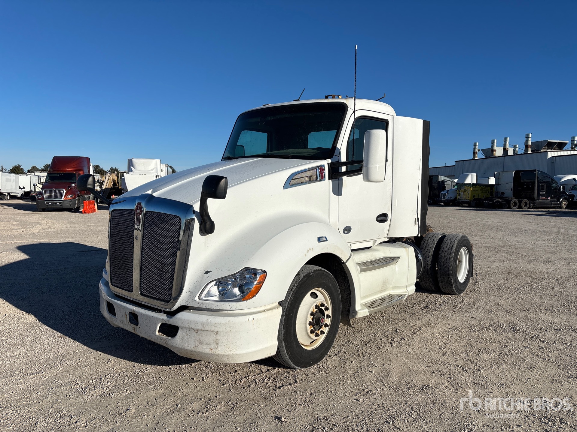 General Appearance with Featured Photo