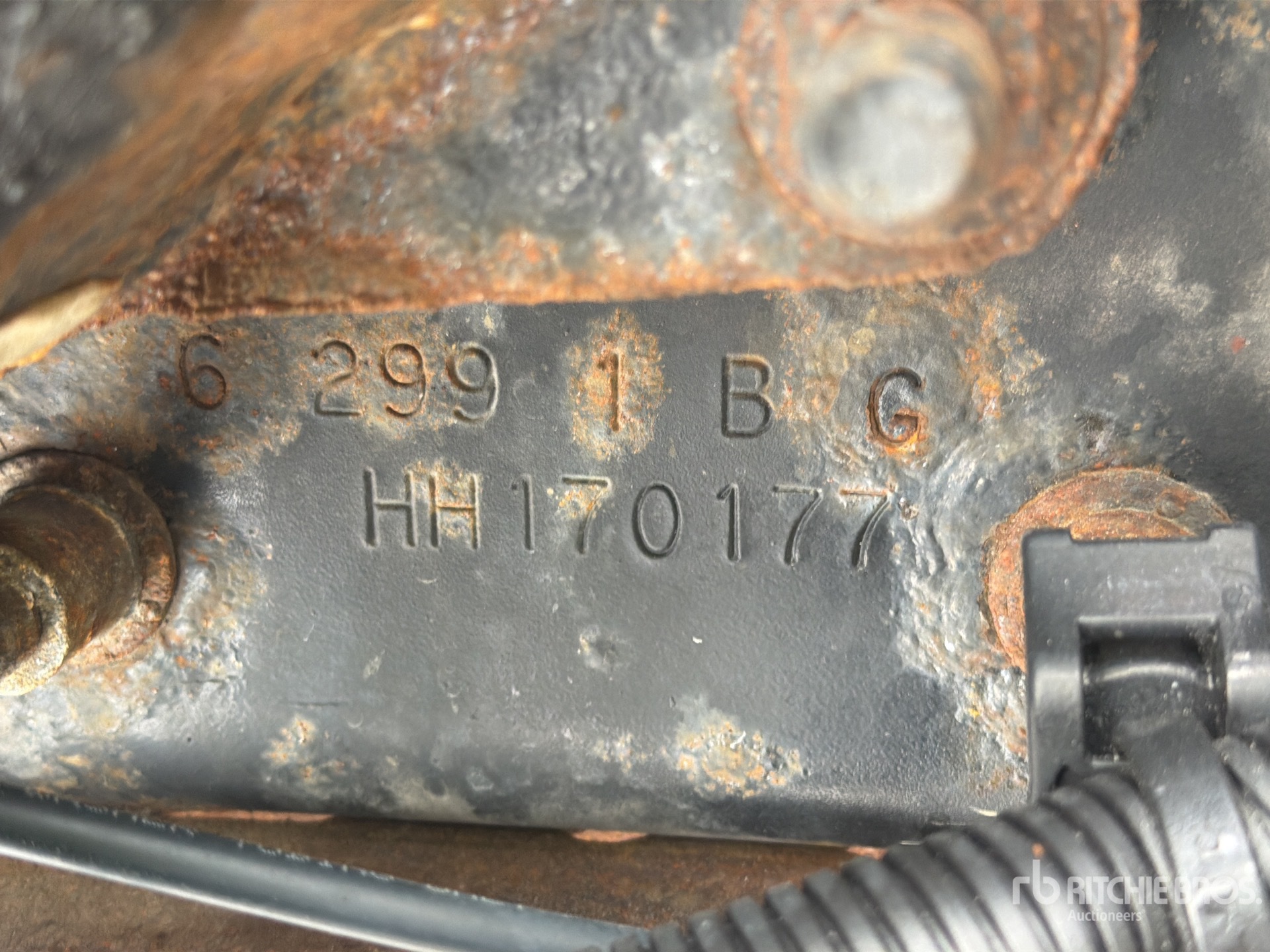 General Appearance with Seriennummer / FIN