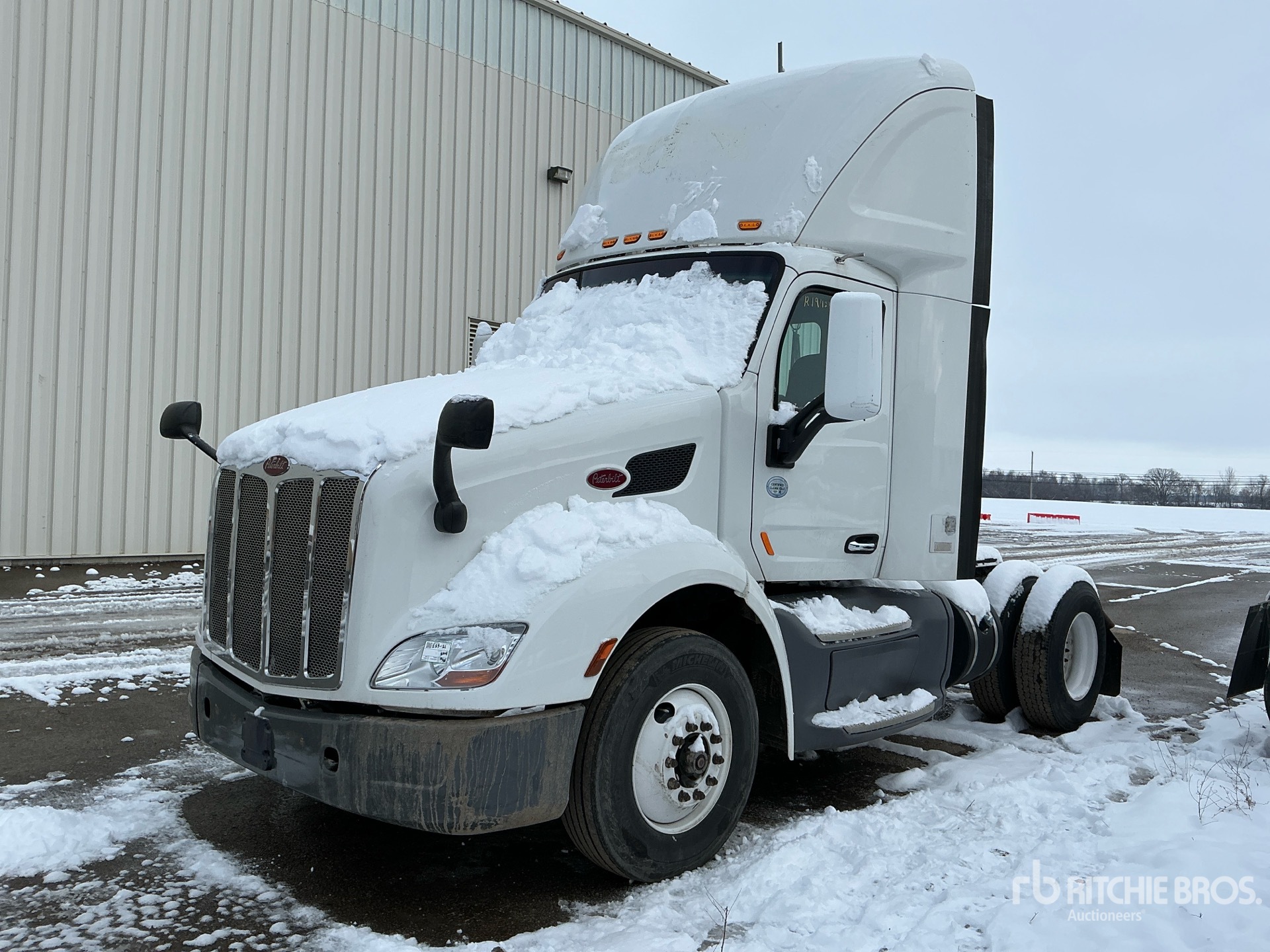 General Appearance with Picture, Left Front Corner